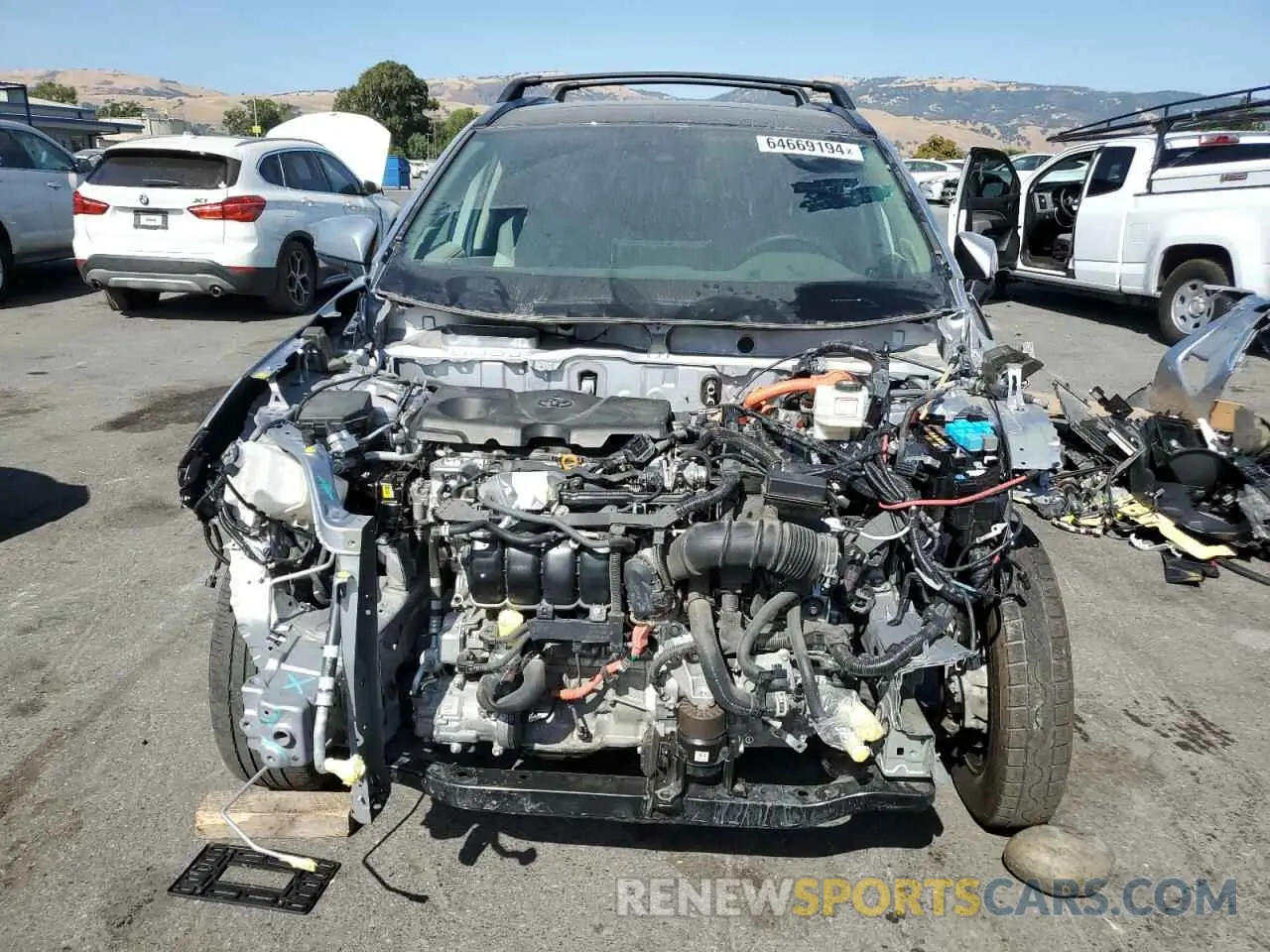 5 fotografías del automóvil dañado JTMD6RFV4ND065683 TOYOTA RAV4 2022
