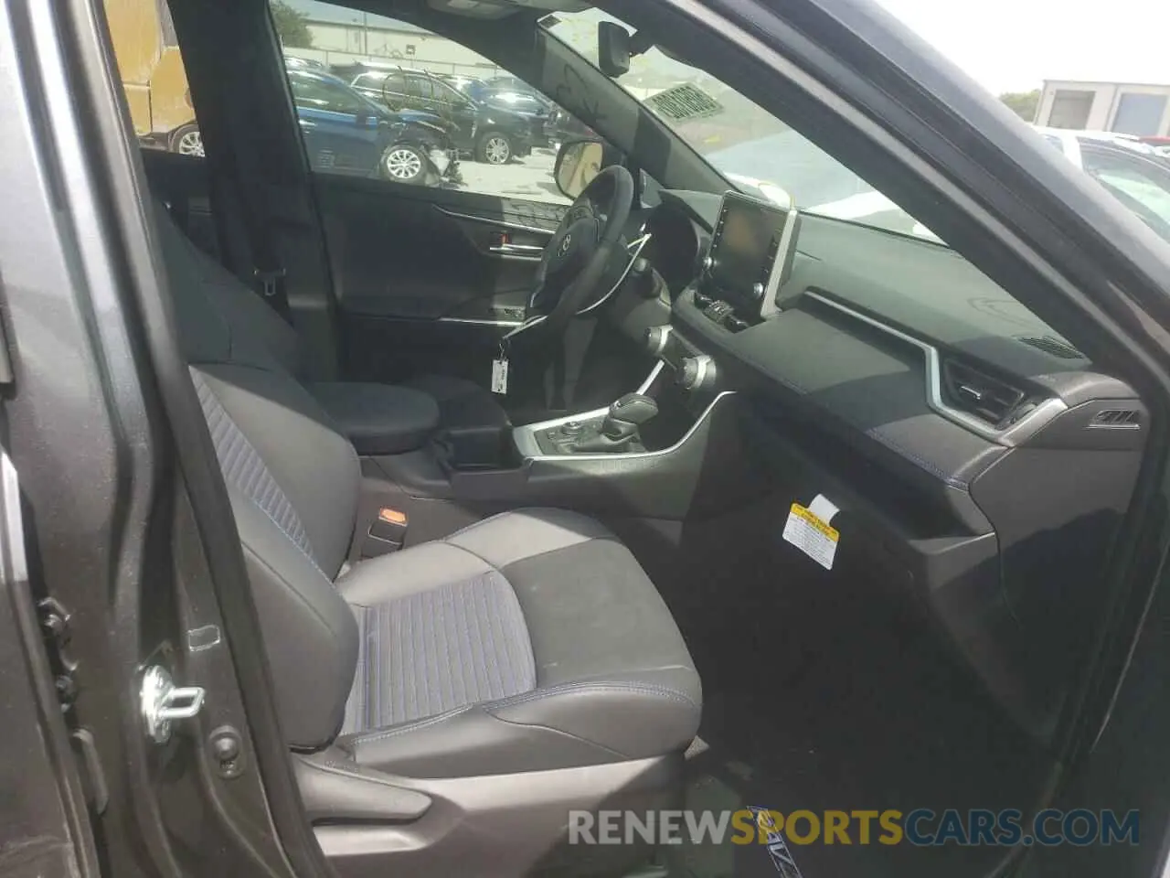 5 fotografías del automóvil dañado JTME6RFV7ND525553 TOYOTA RAV4 2022