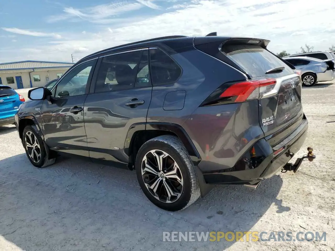 2 fotografías del automóvil dañado JTMEB3FV7ND076559 TOYOTA RAV4 2022