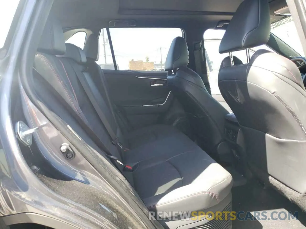 6 fotografías del automóvil dañado JTMFB3FV6ND089386 TOYOTA RAV4 2022