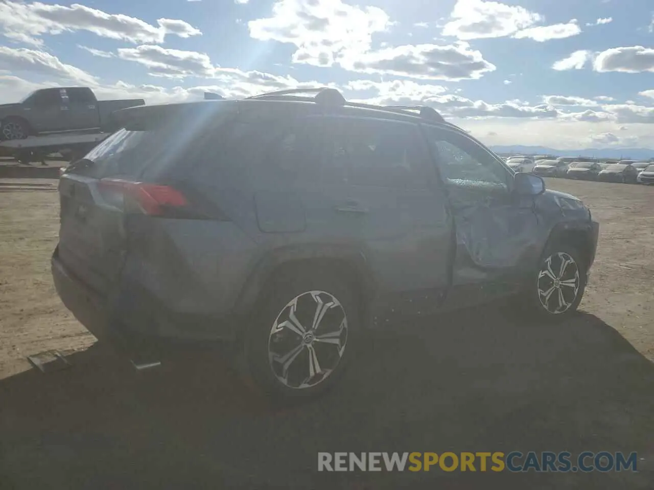 3 fotografías del automóvil dañado JTMFB3FVXND089374 TOYOTA RAV4 2022
