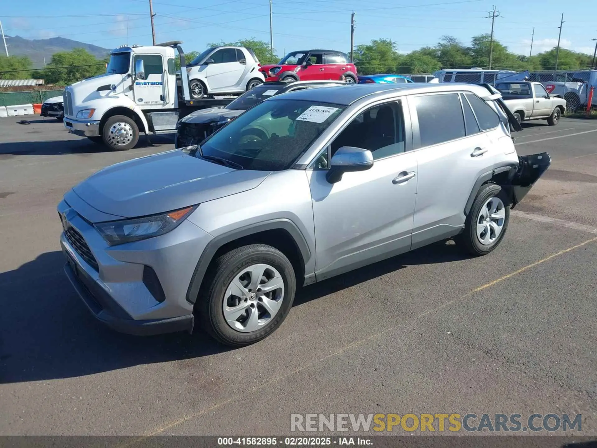 2 fotografías del automóvil dañado JTMG1RFV3ND085130 TOYOTA RAV4 2022