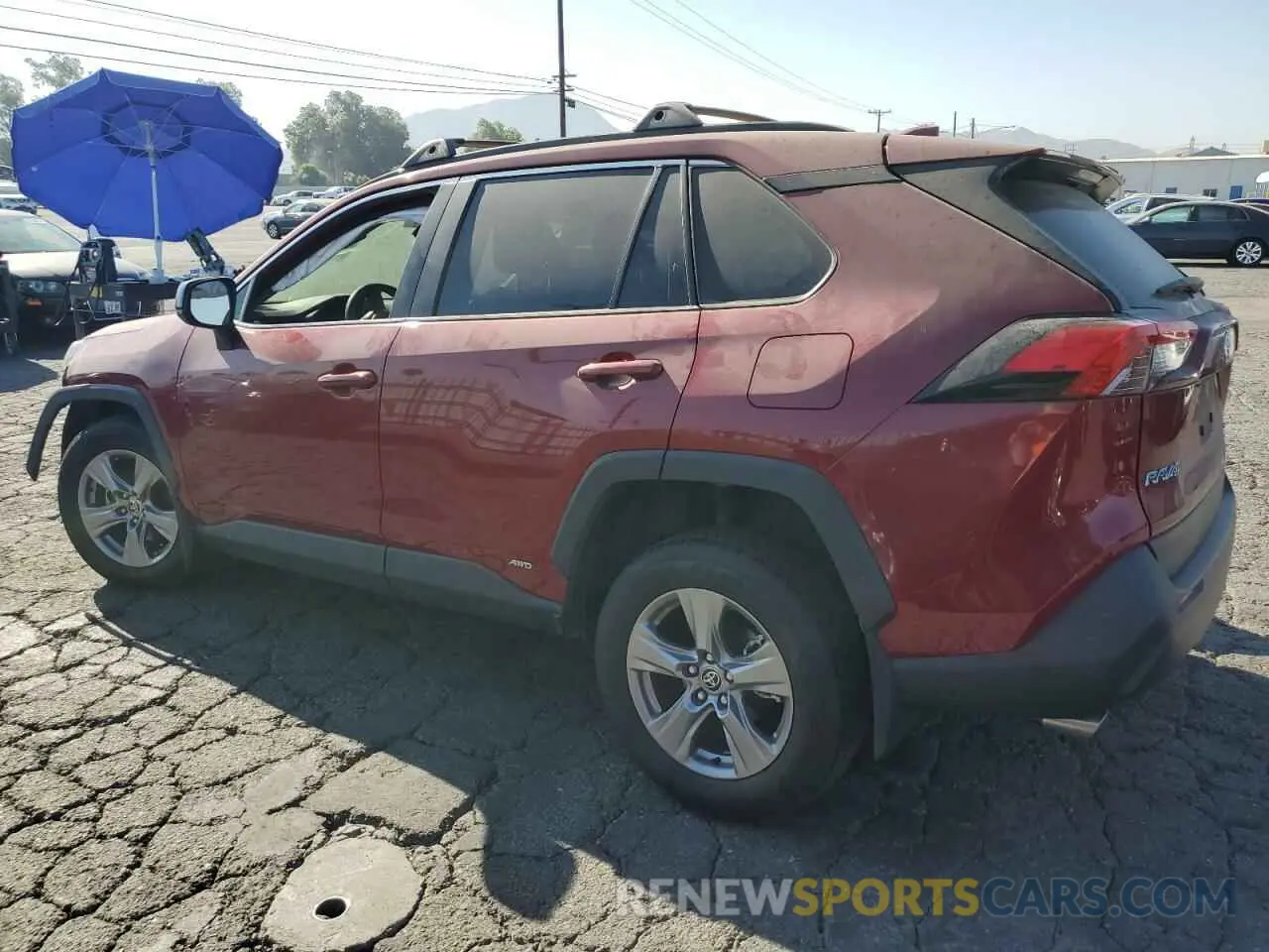 2 fotografías del automóvil dañado JTMLWRFVXND152564 TOYOTA RAV4 2022