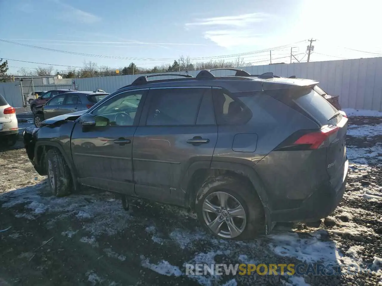 2 fotografías del automóvil dañado JTMRWRFV4ND163134 TOYOTA RAV4 2022