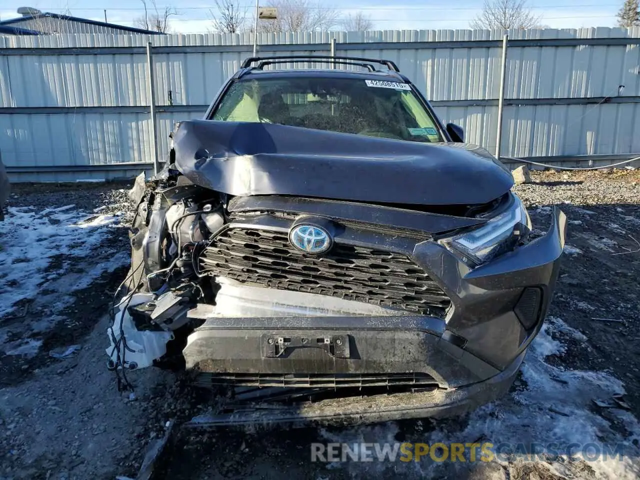 5 fotografías del automóvil dañado JTMRWRFV4ND163134 TOYOTA RAV4 2022
