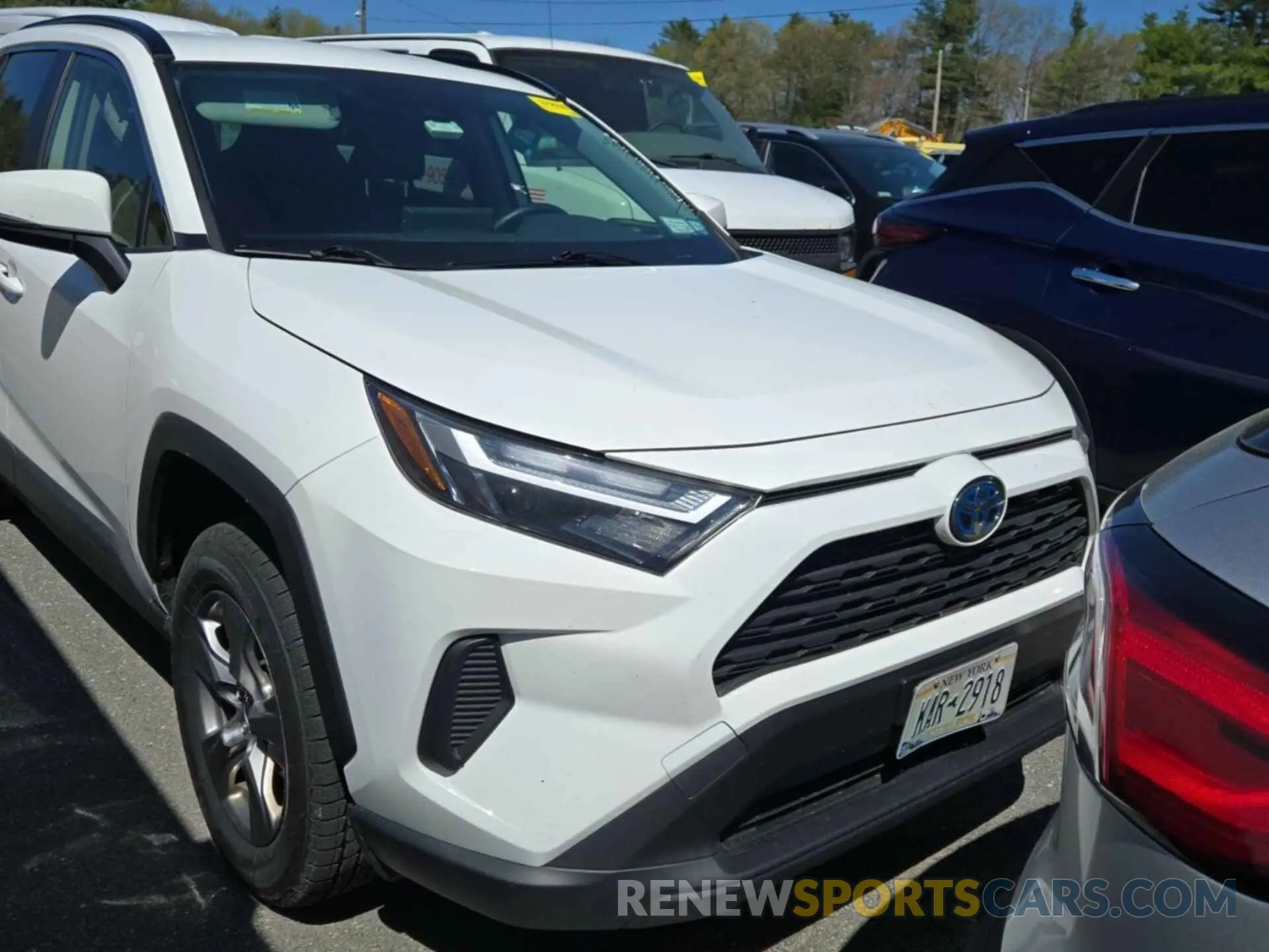 15 fotografías del automóvil dañado JTMRWRFV4ND164509 TOYOTA RAV4 2022