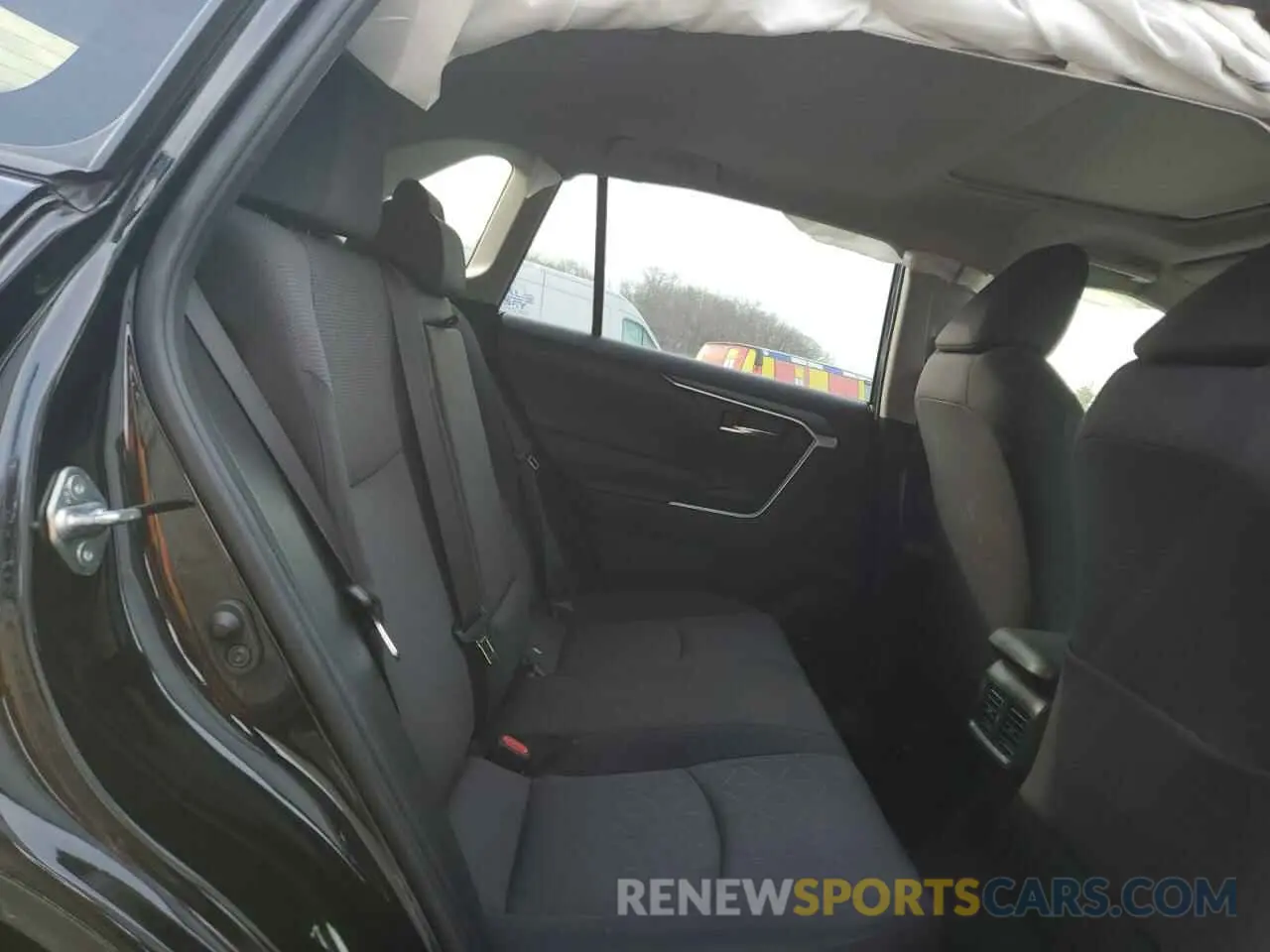 11 fotografías del automóvil dañado JTMRWRFVXND153112 TOYOTA RAV4 2022