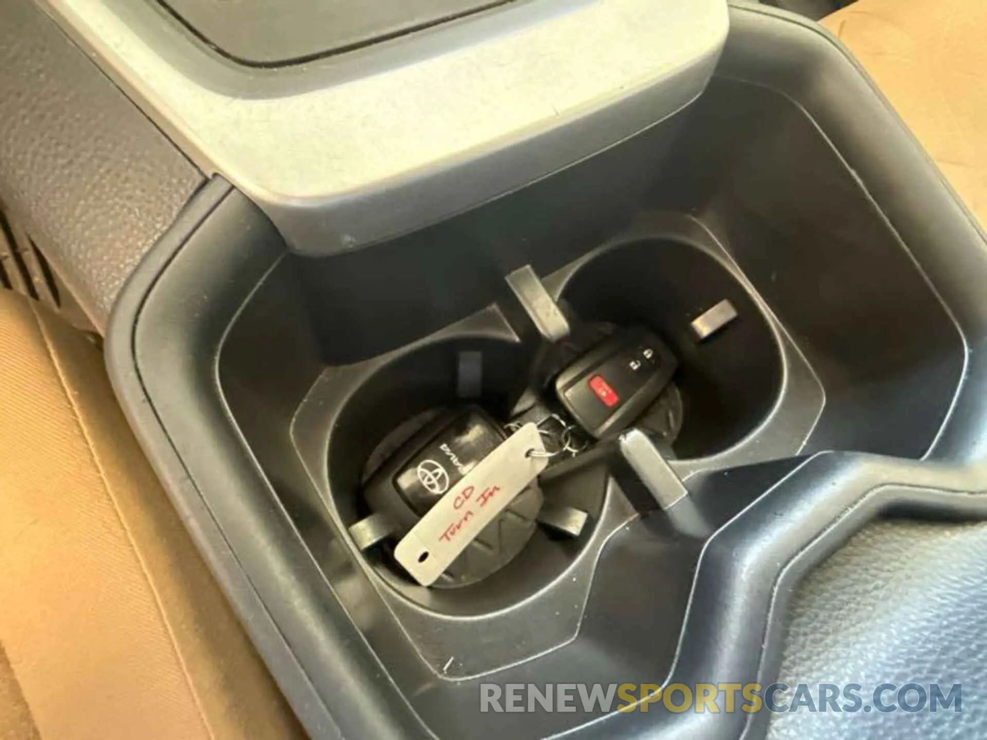 4 fotografías del automóvil dañado JTMW1RFV4ND088775 TOYOTA RAV4 2022