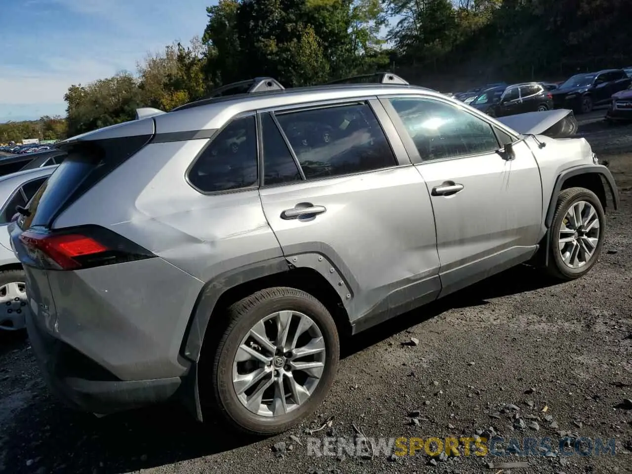 3 fotografías del automóvil dañado 2T3A1RFV2PC371788 TOYOTA RAV4 2023
