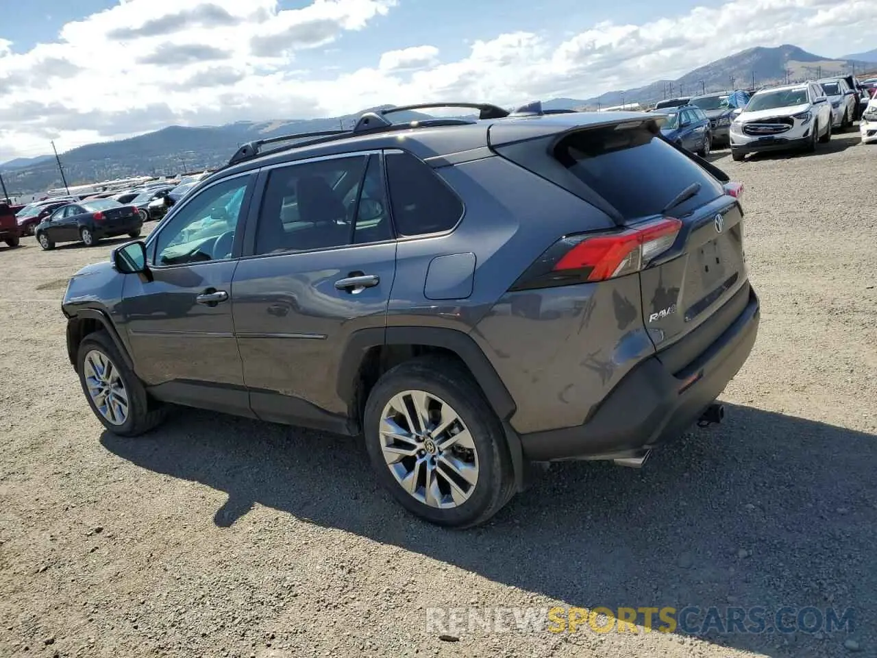 2 fotografías del automóvil dañado 2T3A1RFV3PC335656 TOYOTA RAV4 2023
