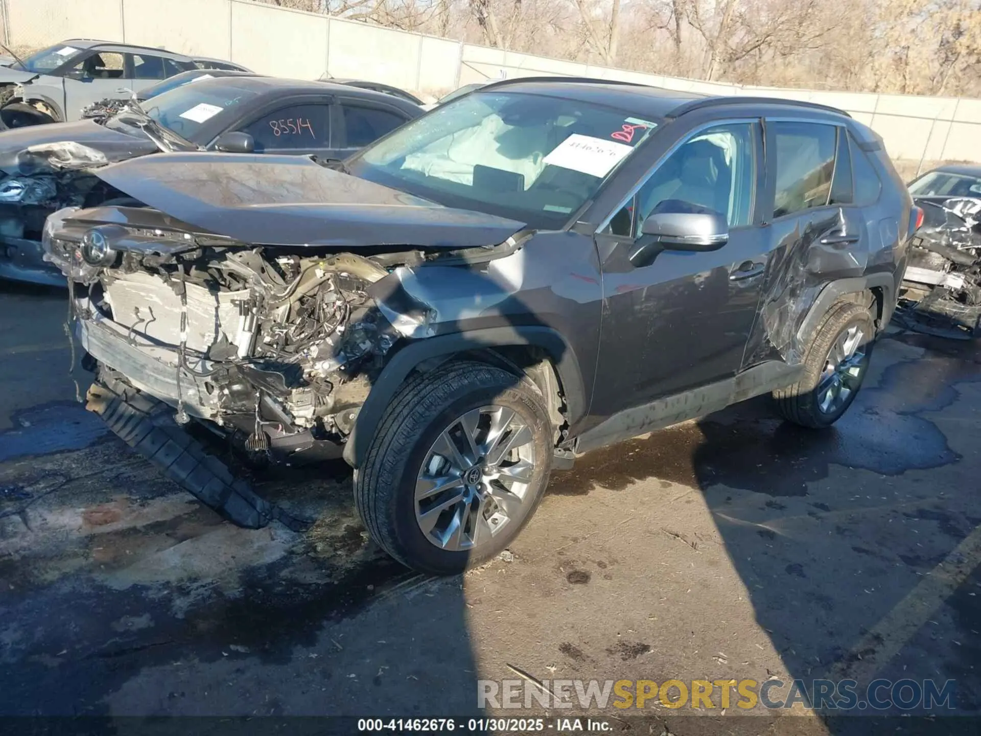 2 fotografías del automóvil dañado 2T3A1RFV4PW395136 TOYOTA RAV4 2023