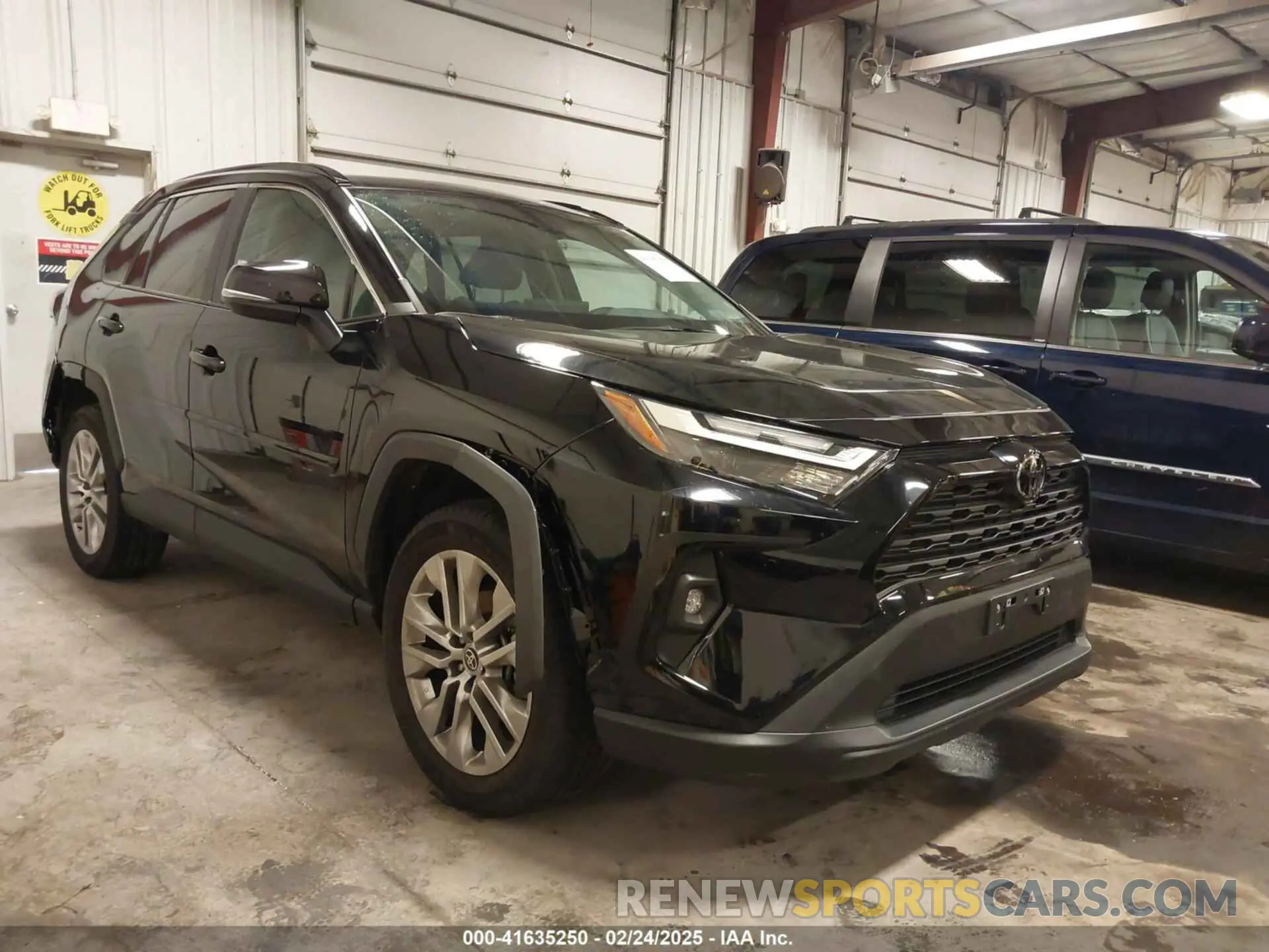 1 fotografías del automóvil dañado 2T3A1RFV6PC392062 TOYOTA RAV4 2023