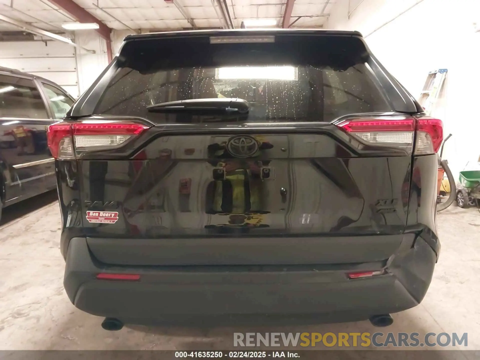 17 fotografías del automóvil dañado 2T3A1RFV6PC392062 TOYOTA RAV4 2023