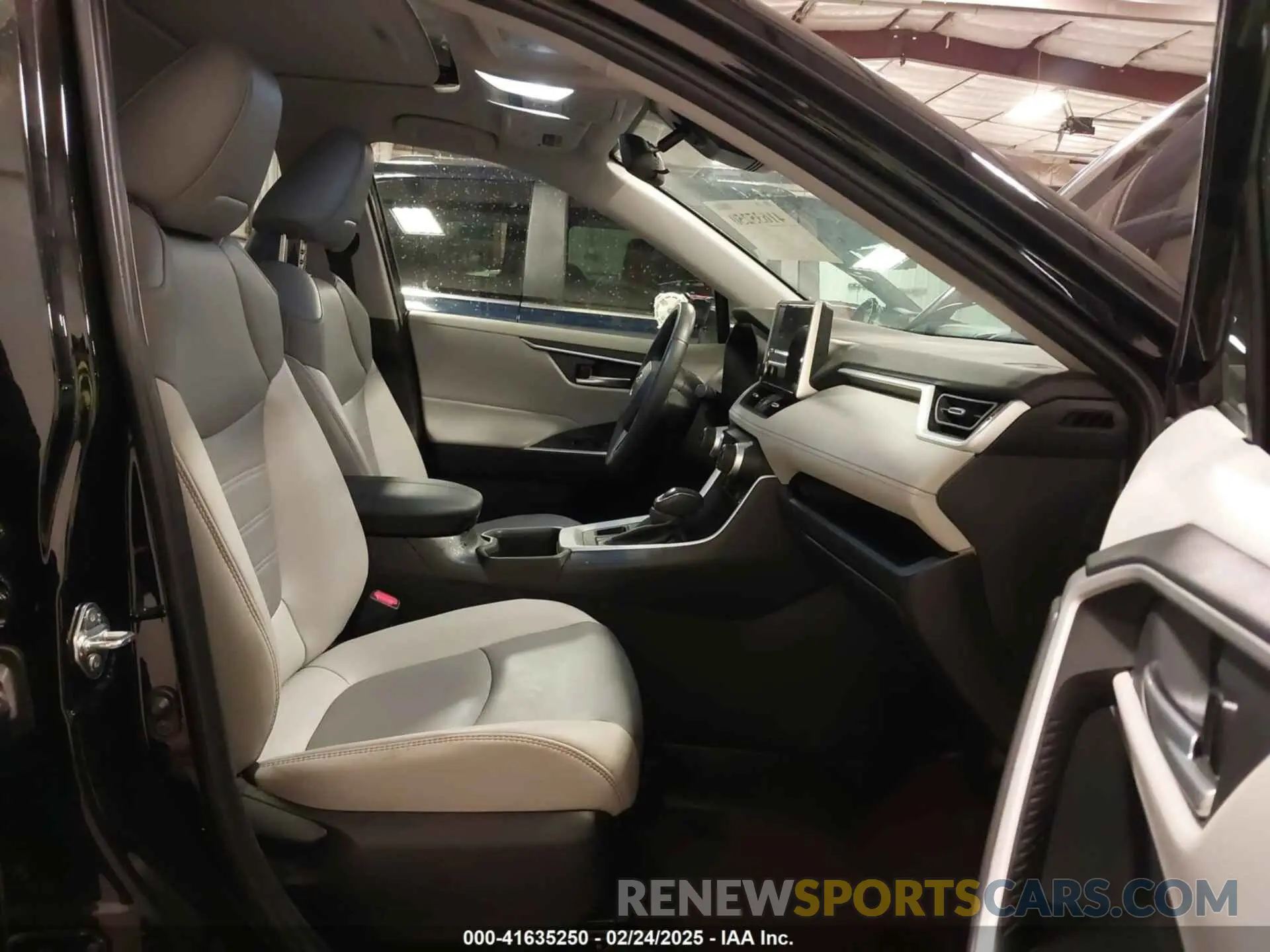 5 fotografías del automóvil dañado 2T3A1RFV6PC392062 TOYOTA RAV4 2023