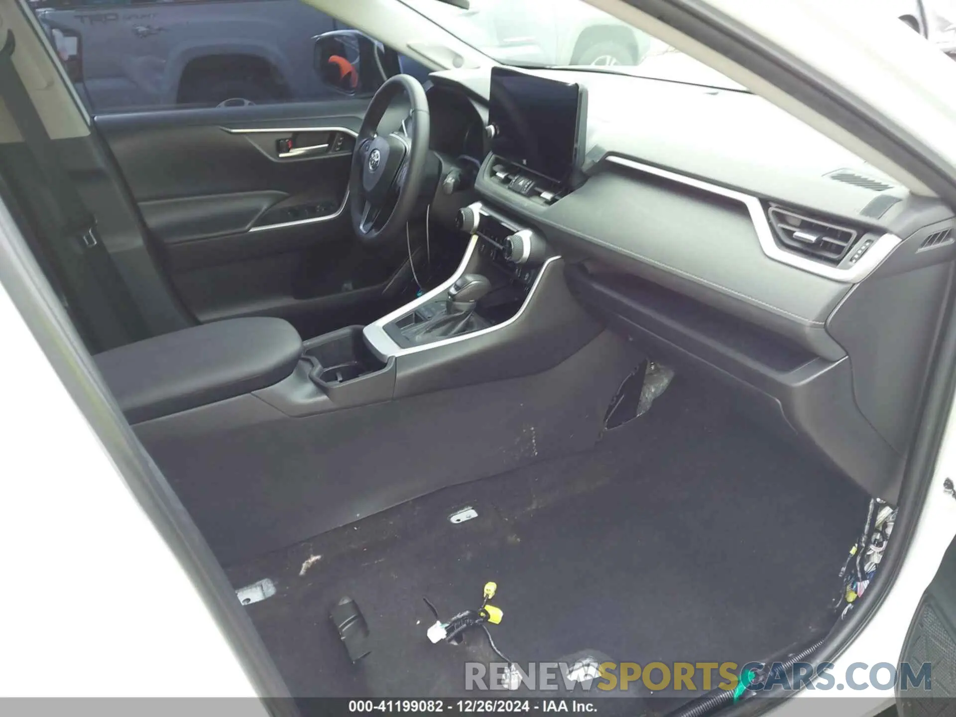 5 fotografías del automóvil dañado 2T3A1RFV7PW395096 TOYOTA RAV4 2023