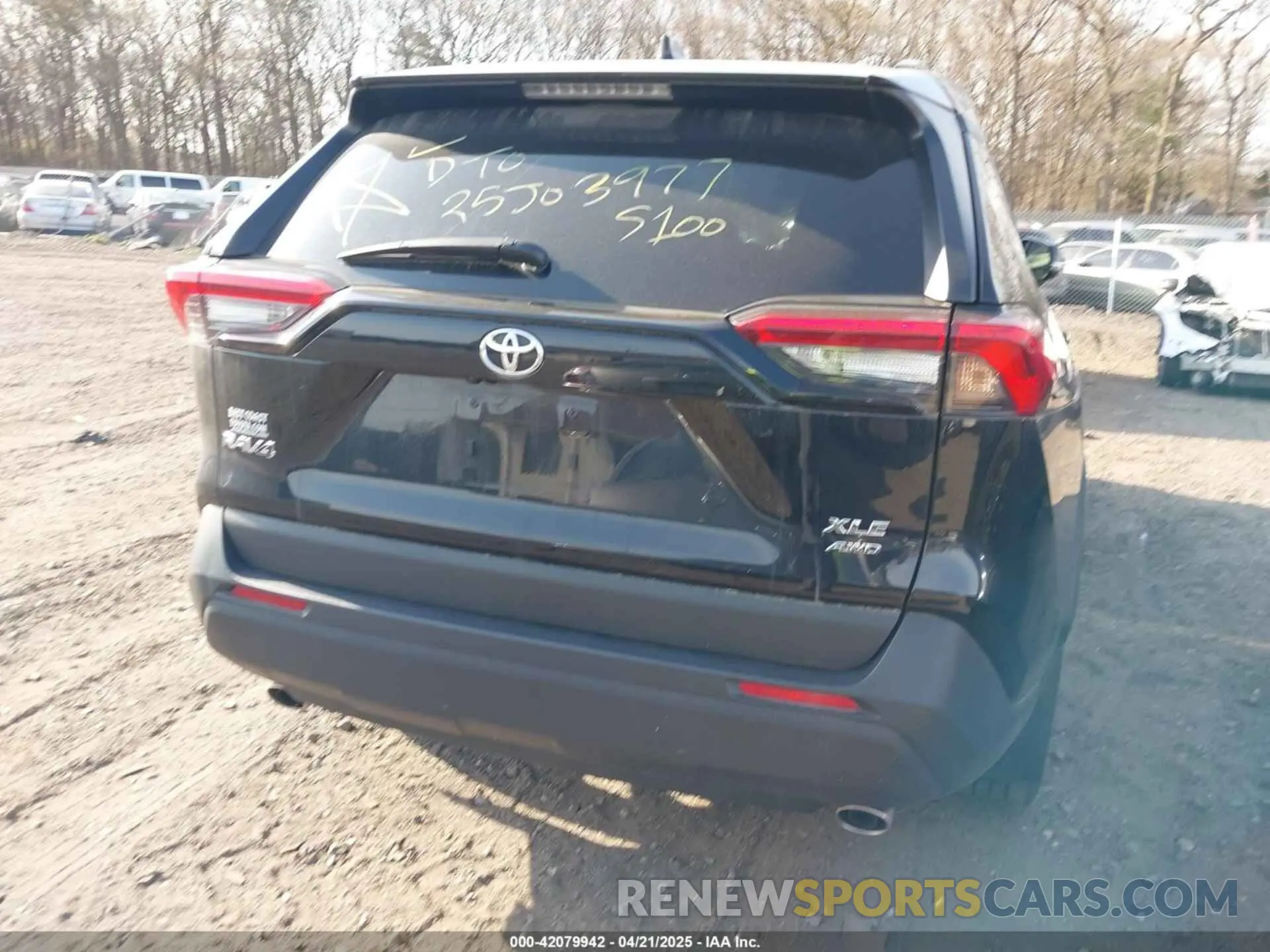 15 fotografías del automóvil dañado 2T3A1RFV9PC335936 TOYOTA RAV4 2023
