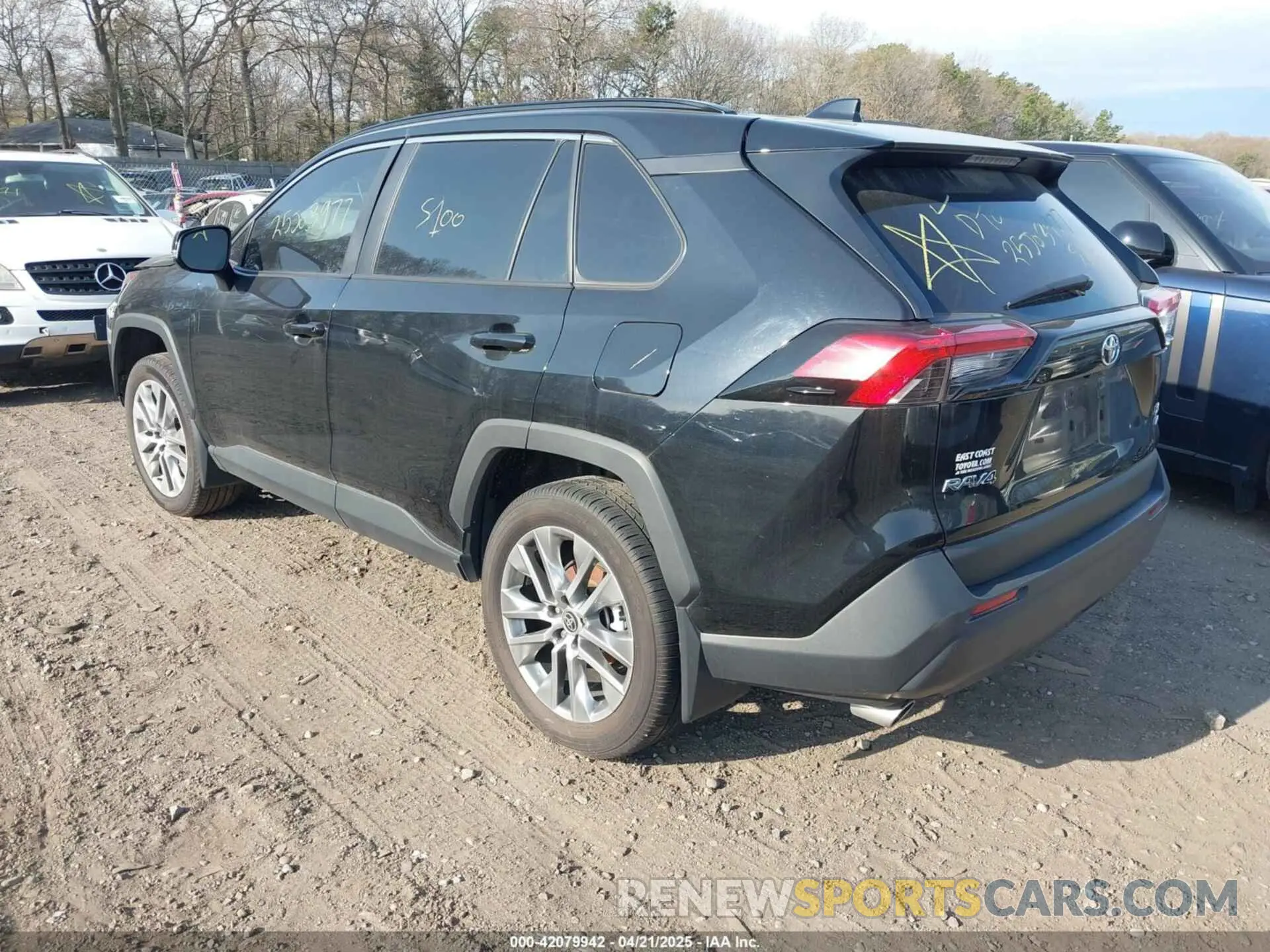 3 fotografías del automóvil dañado 2T3A1RFV9PC335936 TOYOTA RAV4 2023