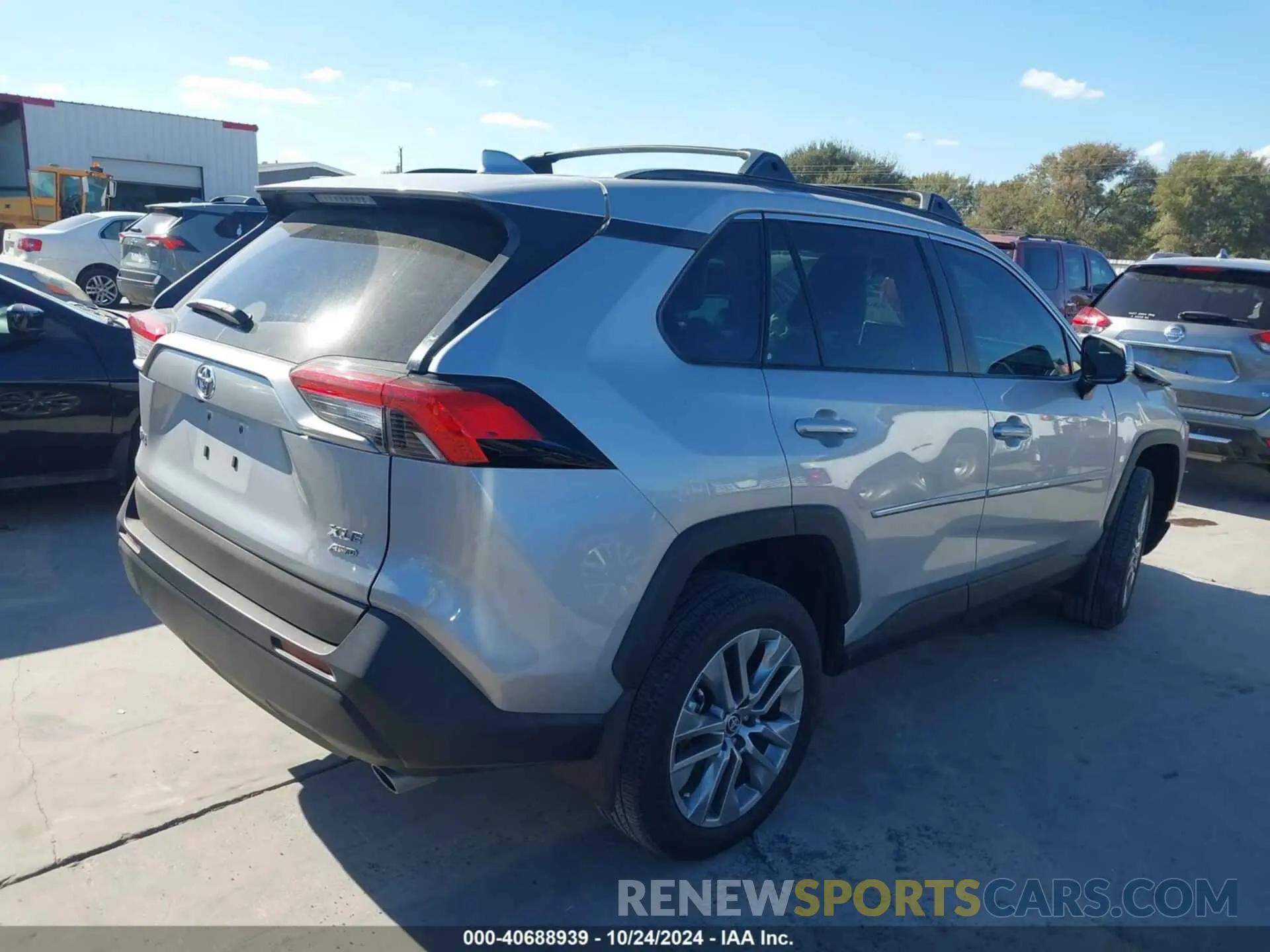 4 fotografías del automóvil dañado 2T3A1RFVXPW361055 TOYOTA RAV4 2023
