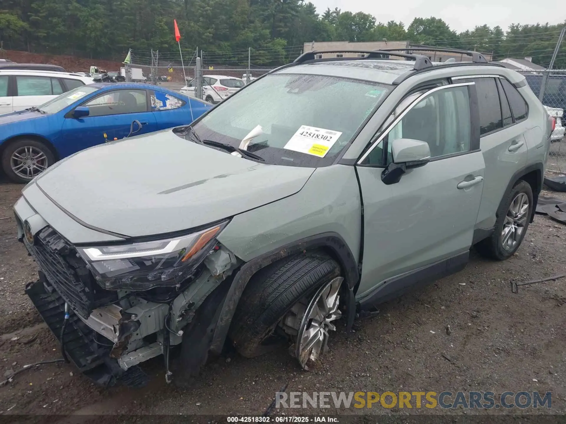 2 fotografías del automóvil dañado 2T3A1RFVXPW364683 TOYOTA RAV4 2023