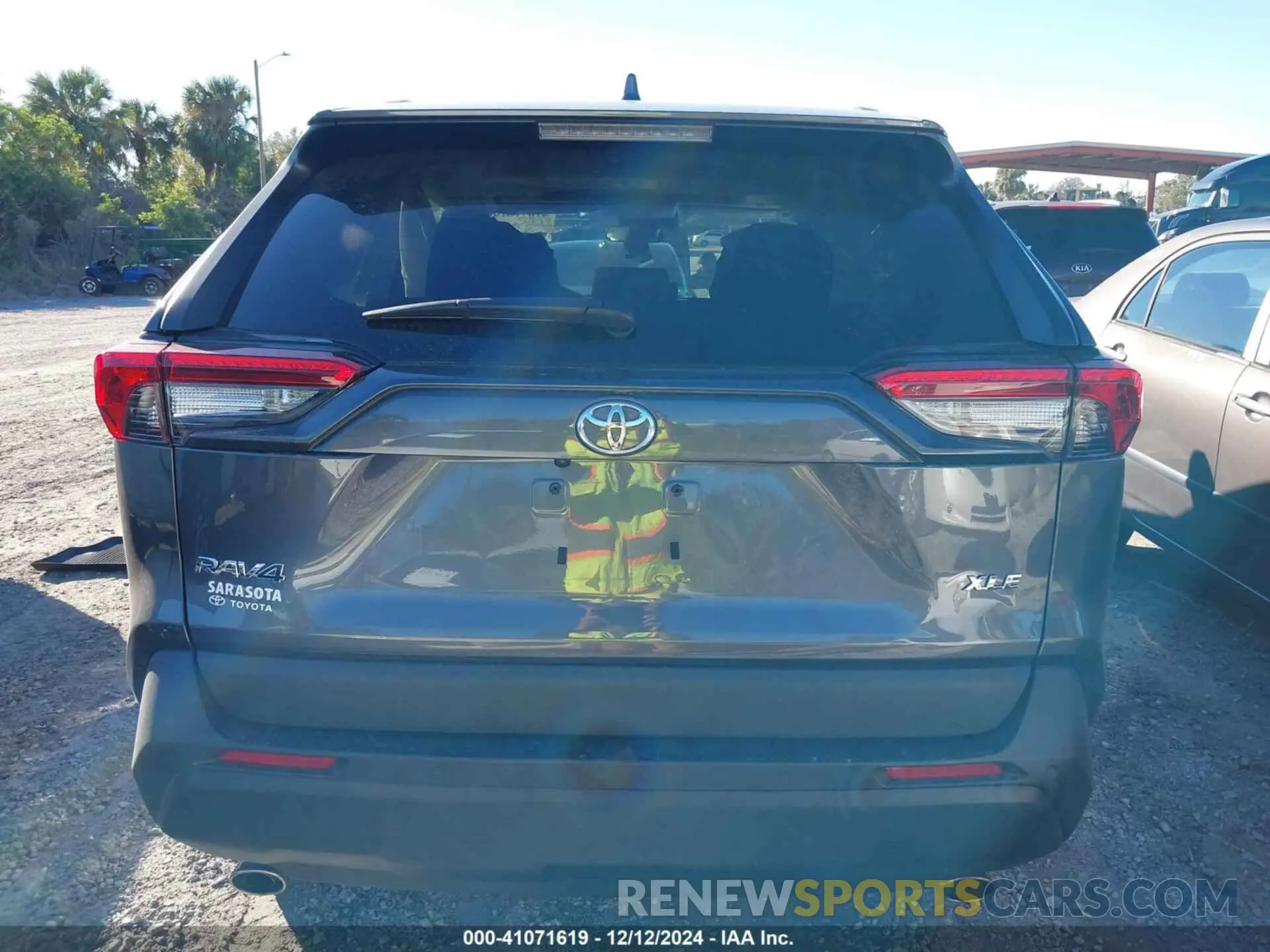 15 fotografías del automóvil dañado 2T3C1RFV0PC243428 TOYOTA RAV4 2023