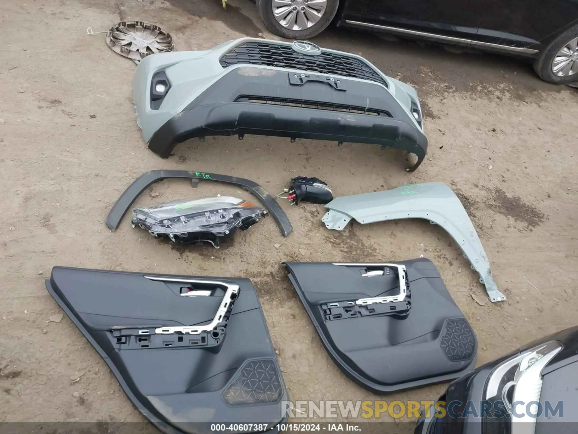 12 fotografías del automóvil dañado 2T3C1RFV3PW276681 TOYOTA RAV4 2023
