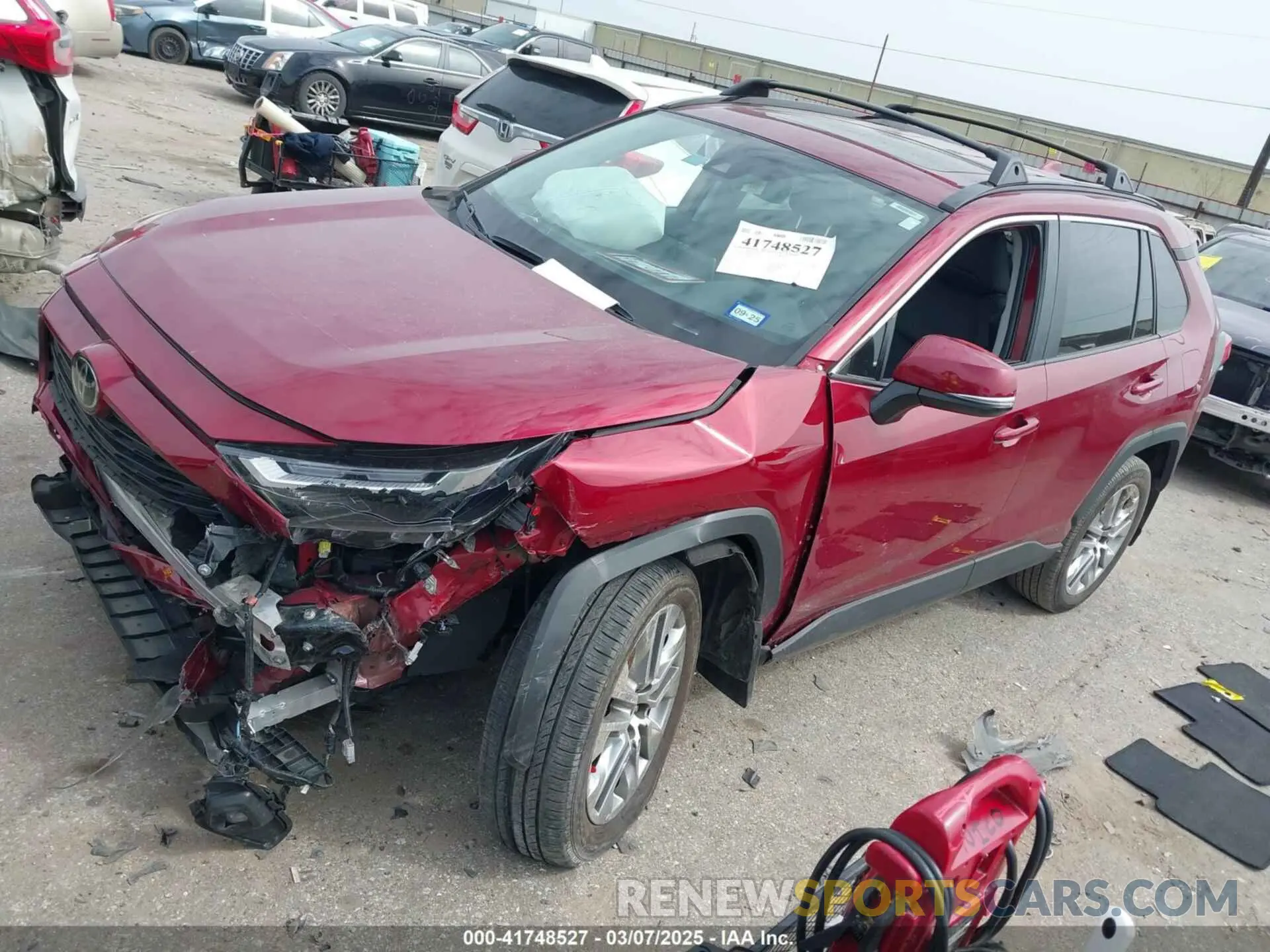 2 fotografías del automóvil dañado 2T3C1RFV3PW298213 TOYOTA RAV4 2023