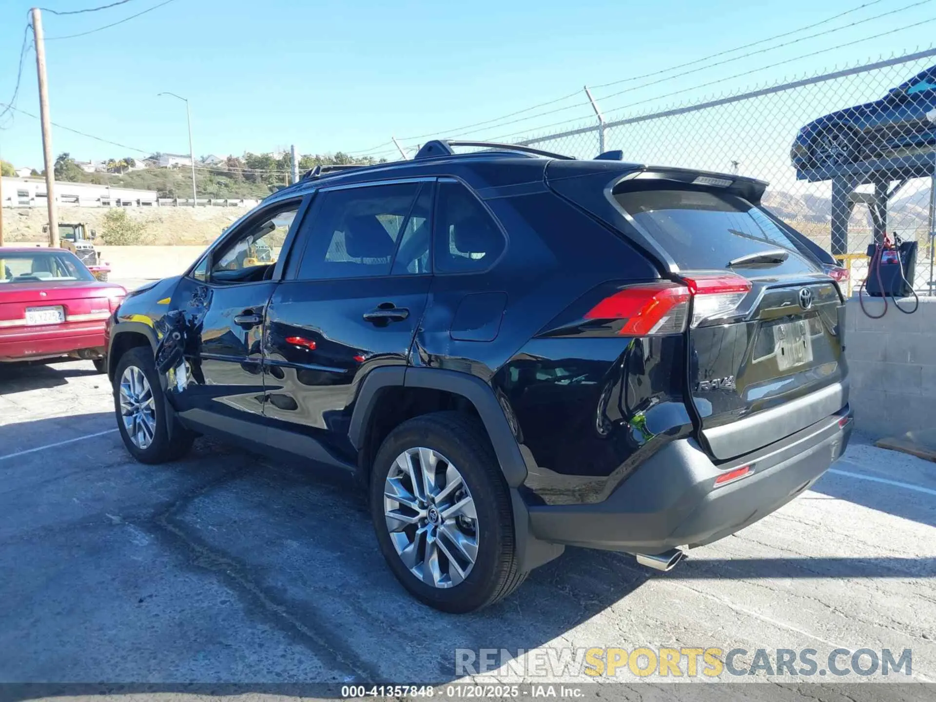 3 fotografías del automóvil dañado 2T3C1RFV6PW279834 TOYOTA RAV4 2023