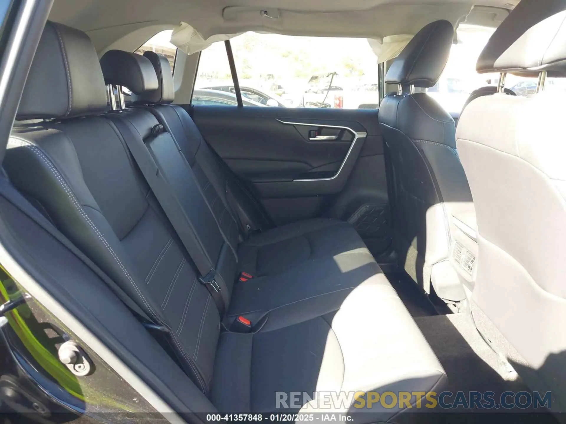 8 fotografías del automóvil dañado 2T3C1RFV6PW279834 TOYOTA RAV4 2023