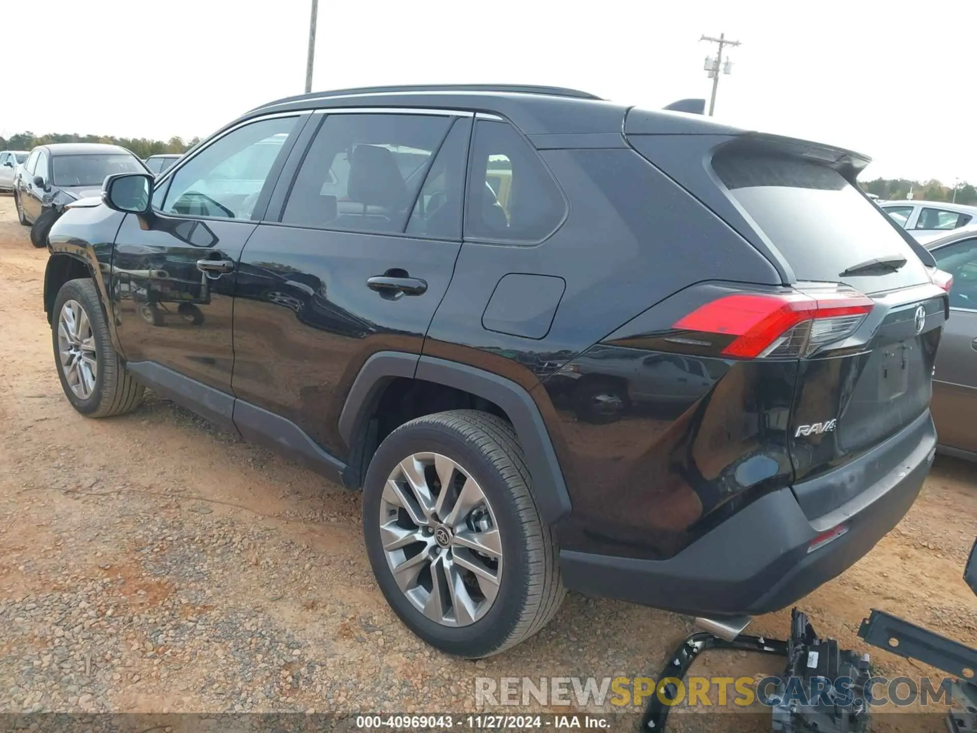 3 fotografías del automóvil dañado 2T3C1RFV7PC228036 TOYOTA RAV4 2023