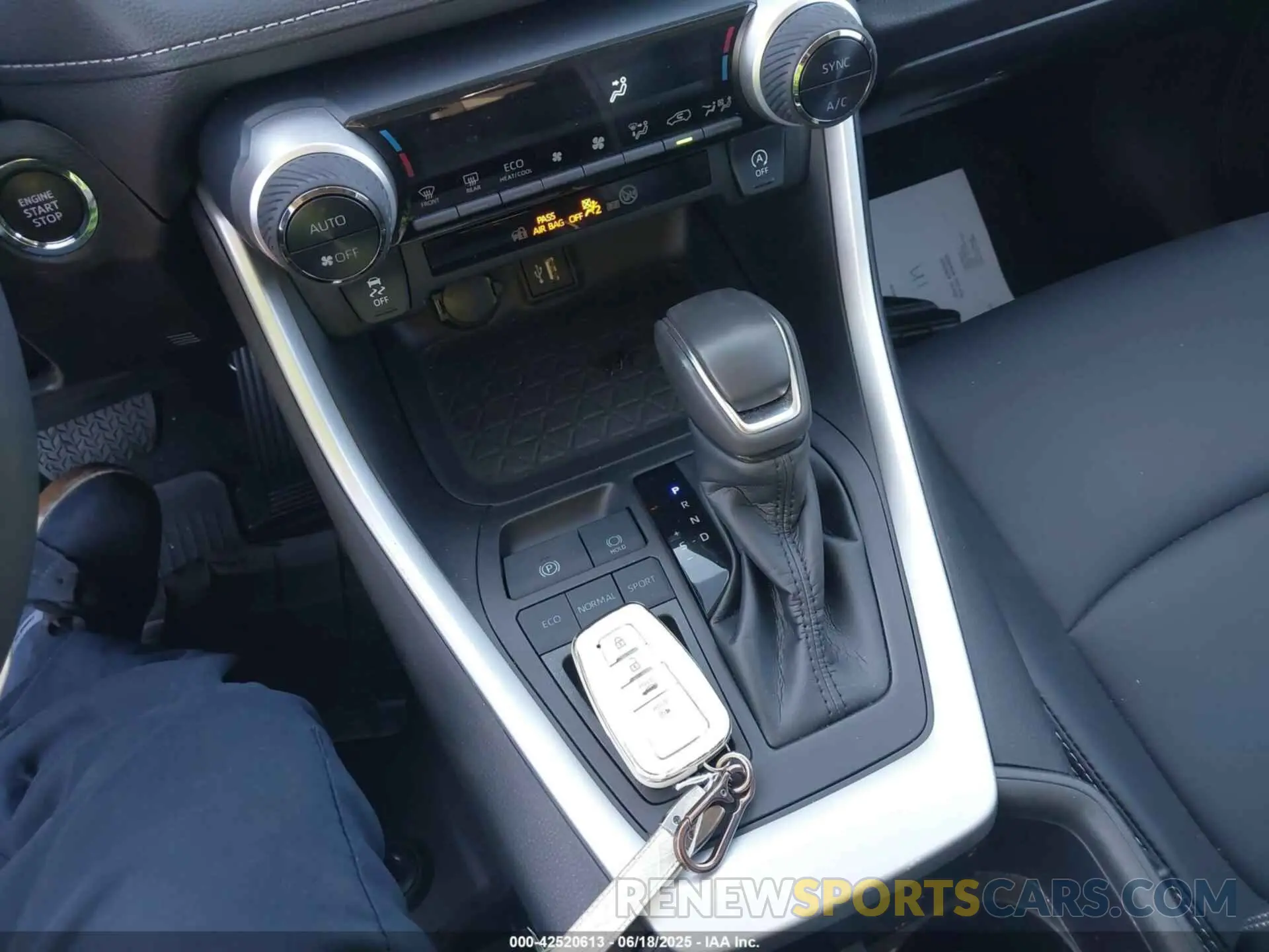 11 fotografías del automóvil dañado 2T3C1RFV7PW276165 TOYOTA RAV4 2023