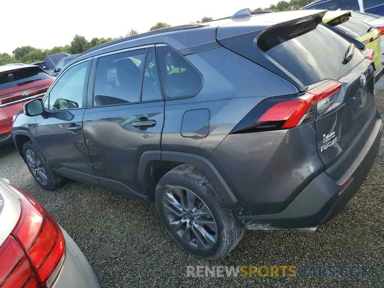 2 fotografías del automóvil dañado 2T3C1RFV8PW280158 TOYOTA RAV4 2023