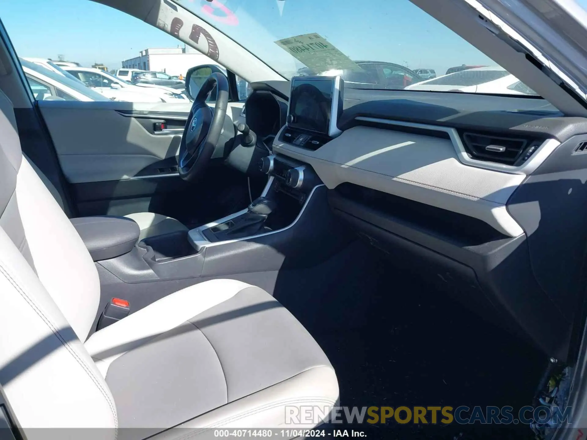 5 fotografías del automóvil dañado 2T3C1RFV8PW281147 TOYOTA RAV4 2023
