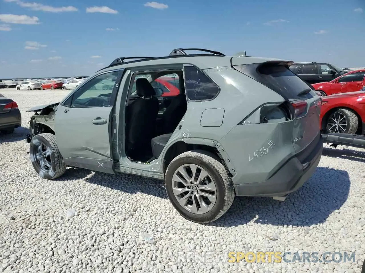2 fotografías del automóvil dañado 2T3C1RFV8PW294769 TOYOTA RAV4 2023