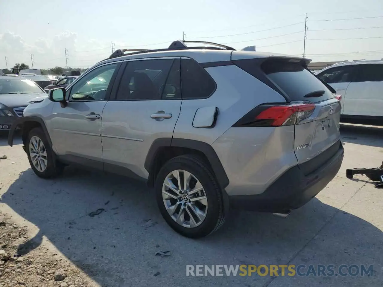2 fotografías del automóvil dañado 2T3C1RFV8PW299888 TOYOTA RAV4 2023
