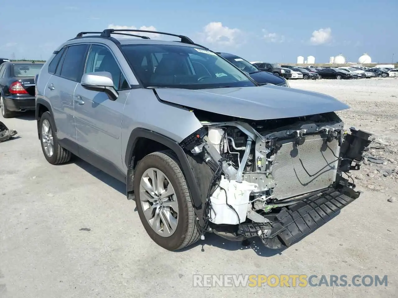 4 fotografías del automóvil dañado 2T3C1RFV8PW299888 TOYOTA RAV4 2023