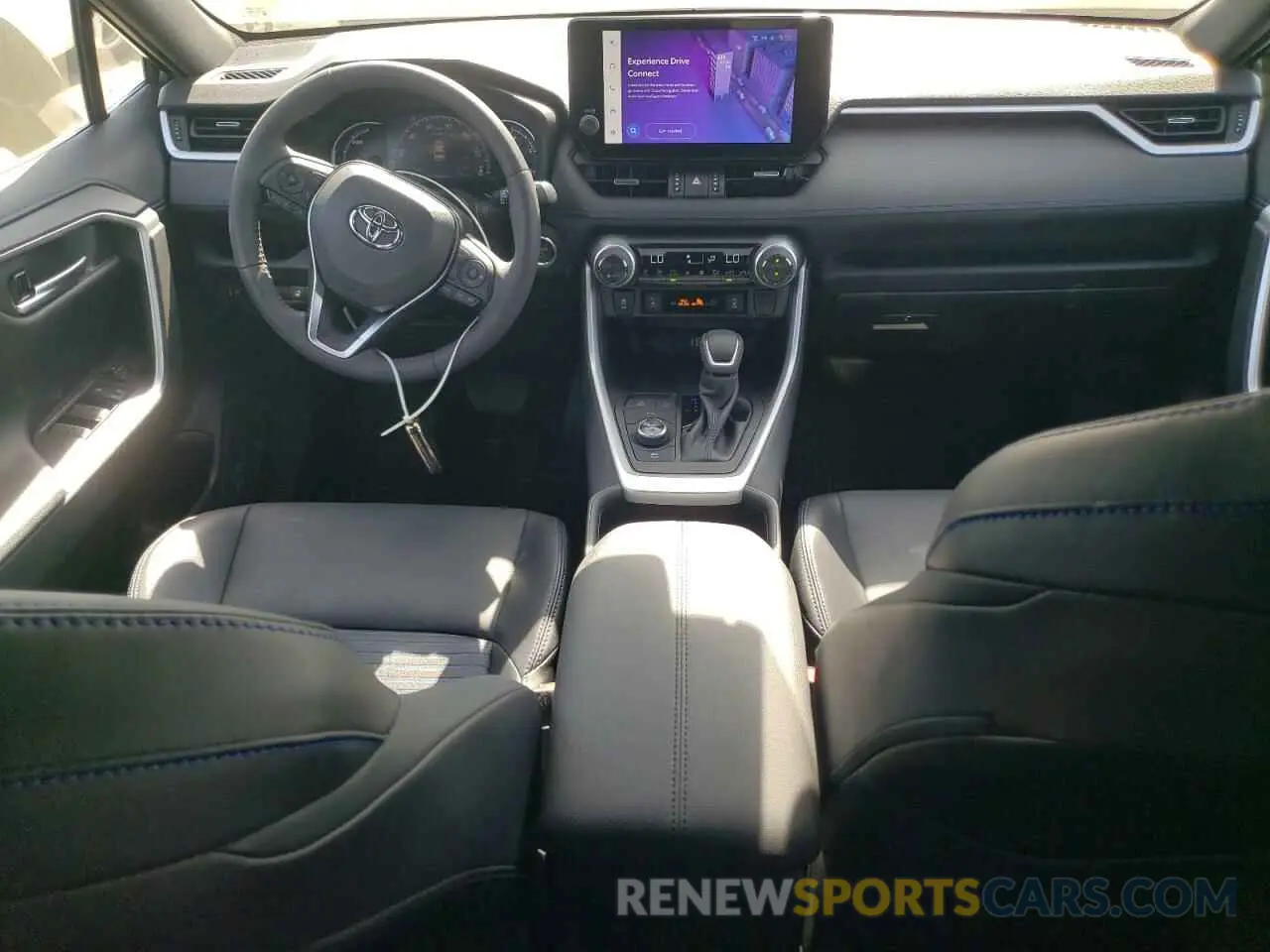 8 fotografías del automóvil dañado 2T3E6RFV3PW039800 TOYOTA RAV4 2023