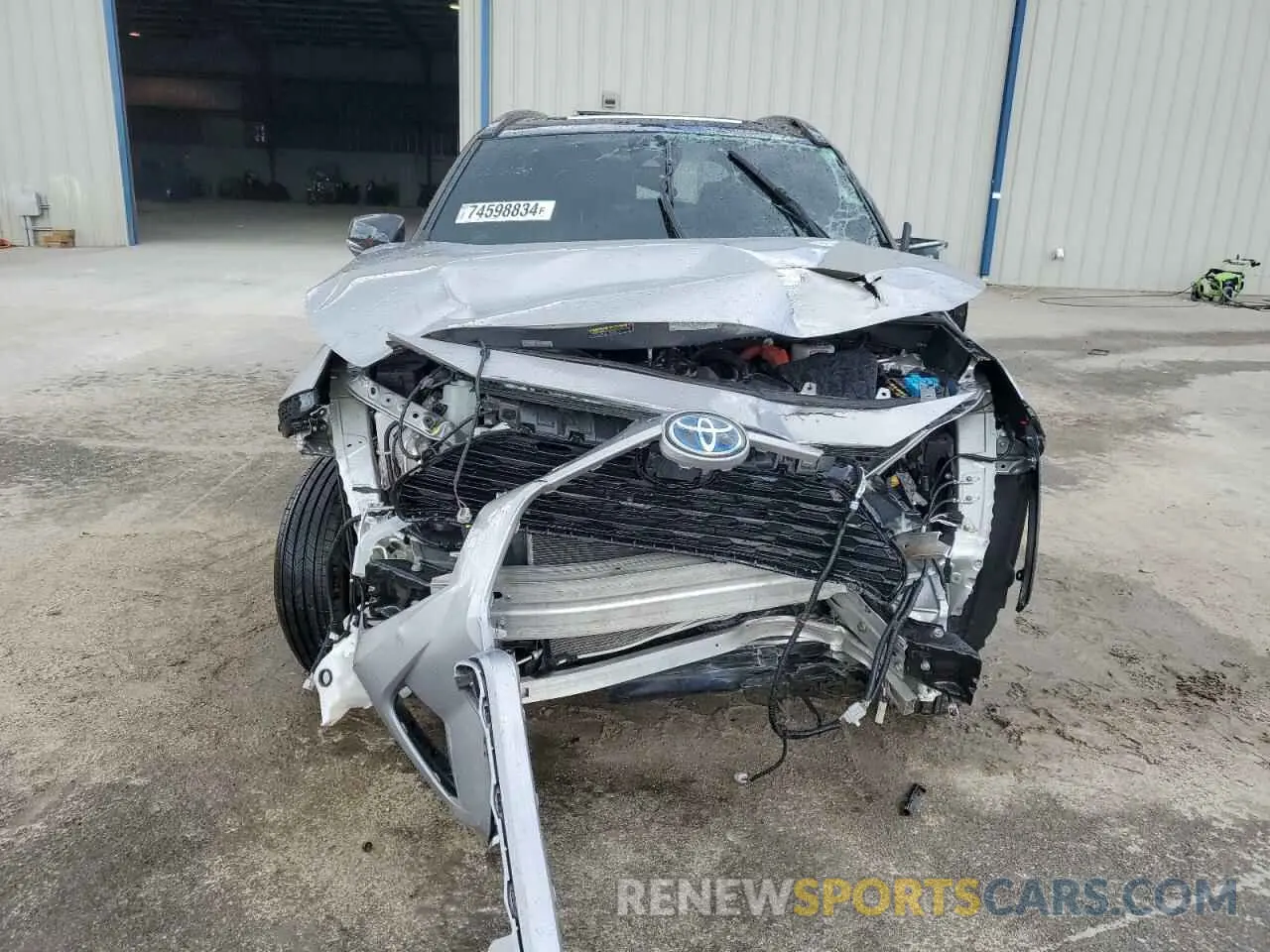 5 fotografías del automóvil dañado 2T3E6RFV3PW042406 TOYOTA RAV4 2023