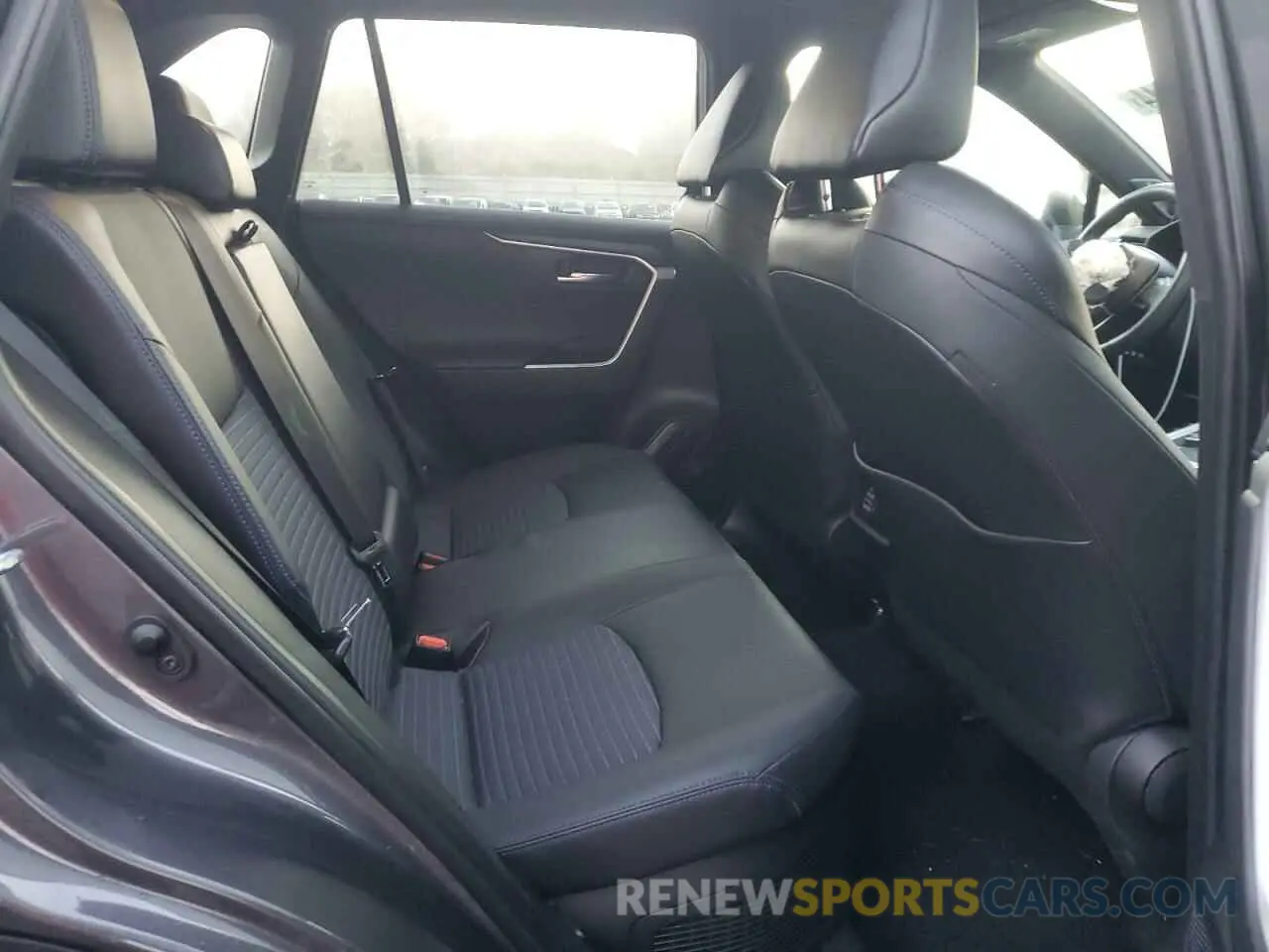 11 fotografías del automóvil dañado 2T3E6RFV8PW038903 TOYOTA RAV4 2023