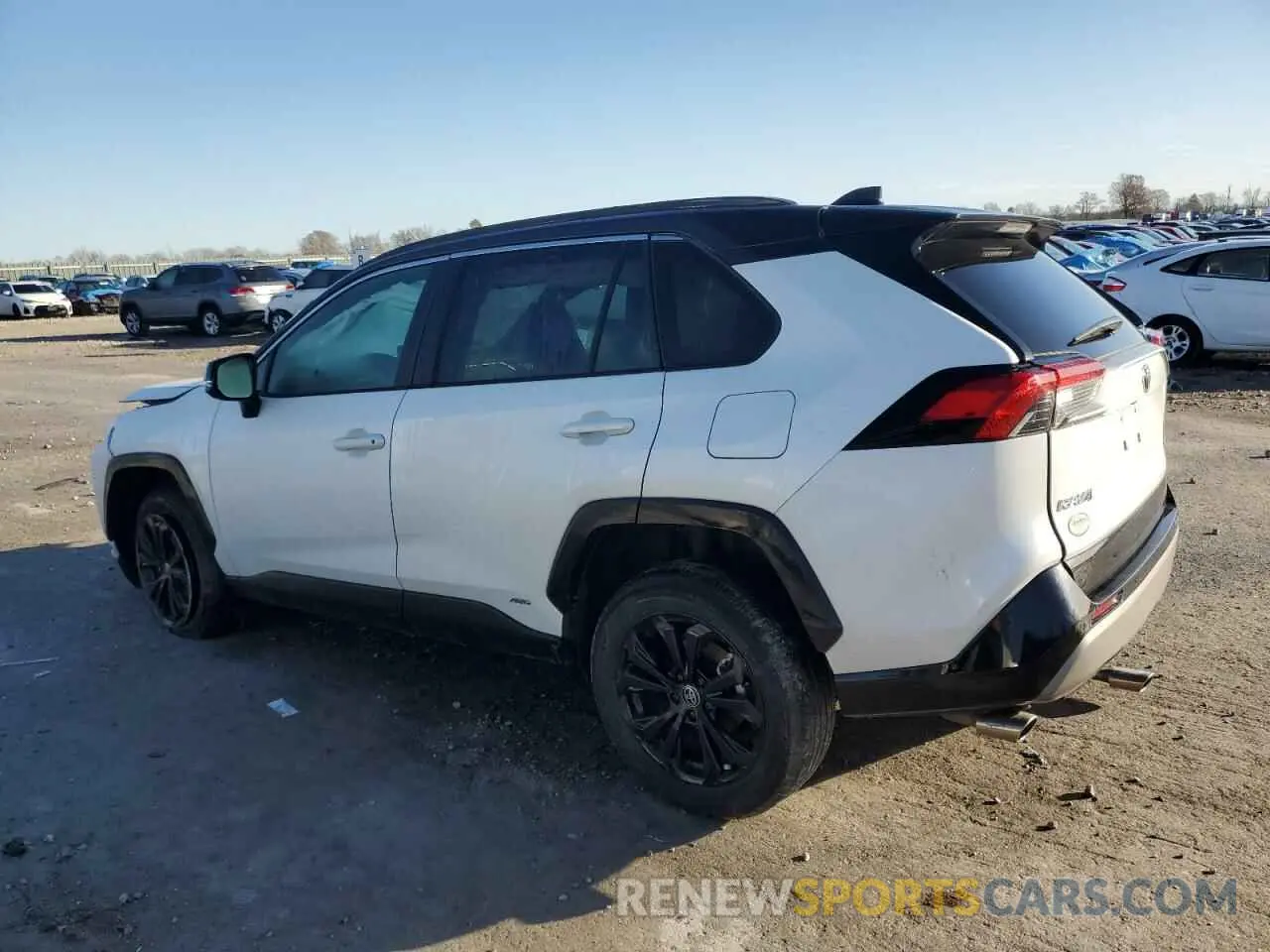 2 fotografías del automóvil dañado 2T3E6RFV8PW039470 TOYOTA RAV4 2023