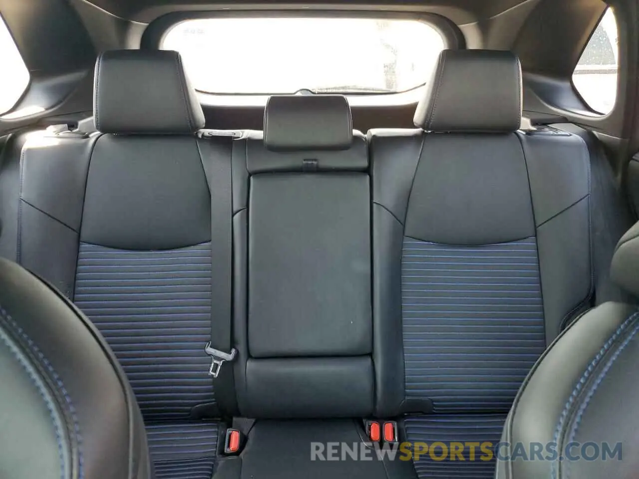 10 fotografías del automóvil dañado 2T3E6RFV8PW041753 TOYOTA RAV4 2023