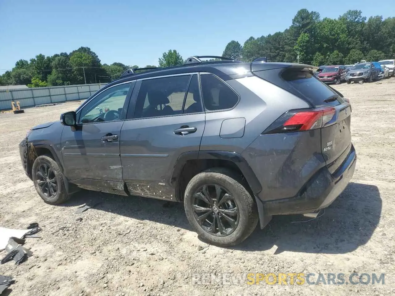 2 fotografías del automóvil dañado 2T3E6RFV9PW039963 TOYOTA RAV4 2023