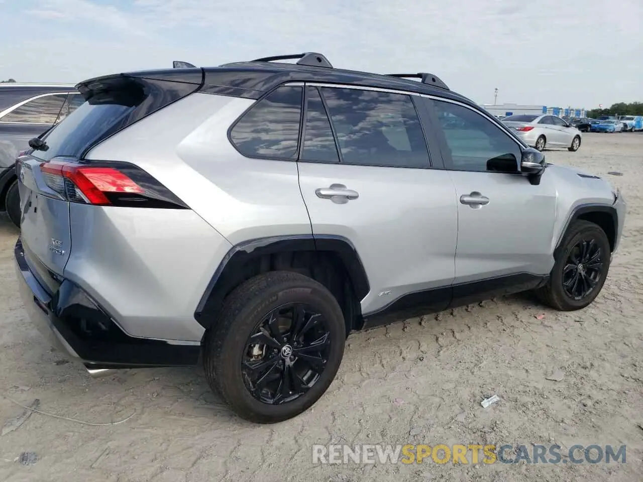3 fotografías del automóvil dañado 2T3E6RFVXPW046176 TOYOTA RAV4 2023