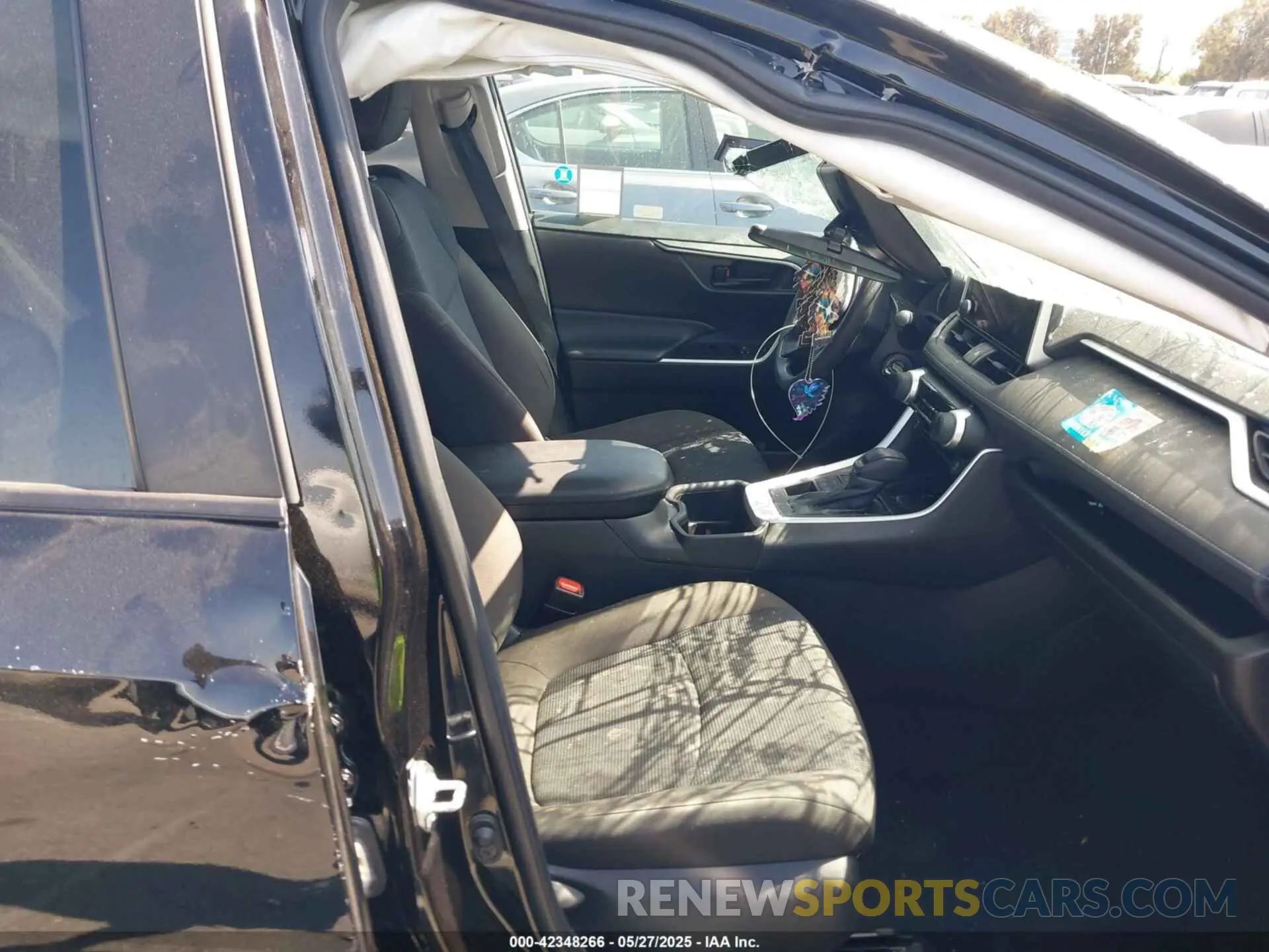 5 fotografías del automóvil dañado 2T3F1RFV0PC357541 TOYOTA RAV4 2023