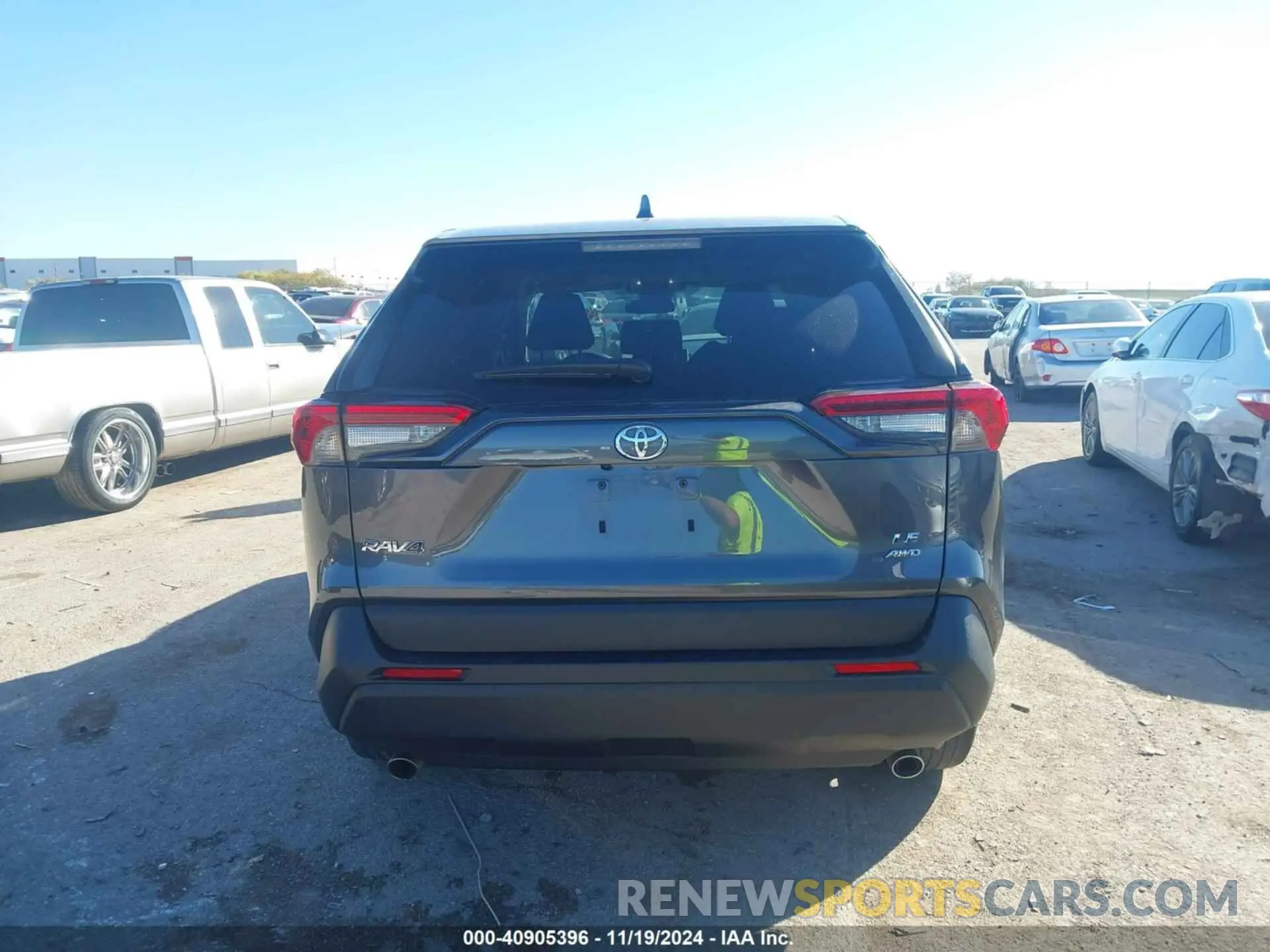 16 fotografías del automóvil dañado 2T3F1RFV1PC374896 TOYOTA RAV4 2023
