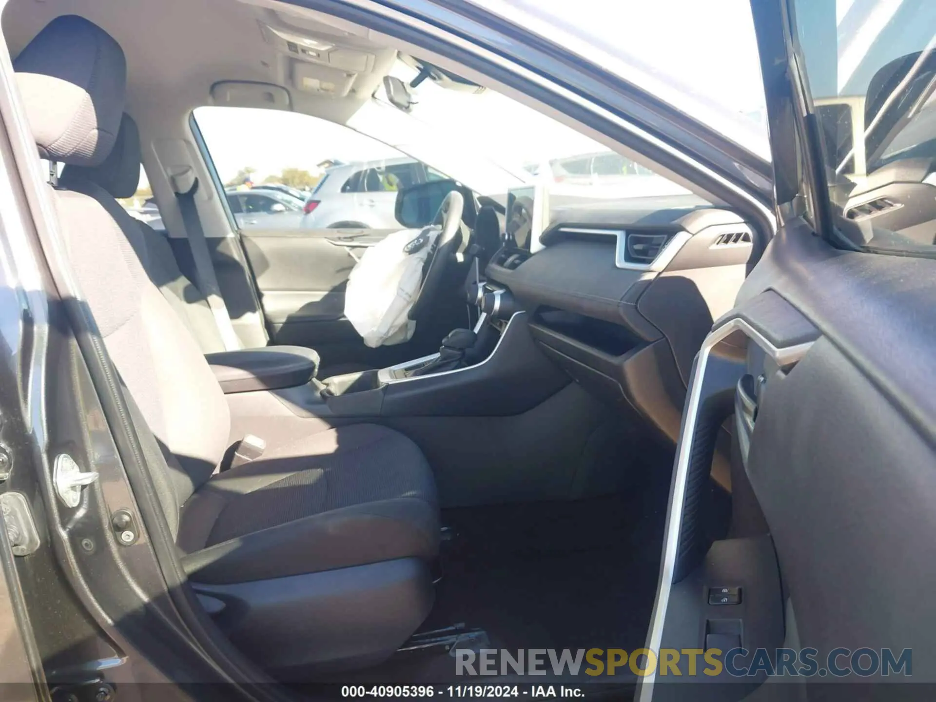 5 fotografías del automóvil dañado 2T3F1RFV1PC374896 TOYOTA RAV4 2023