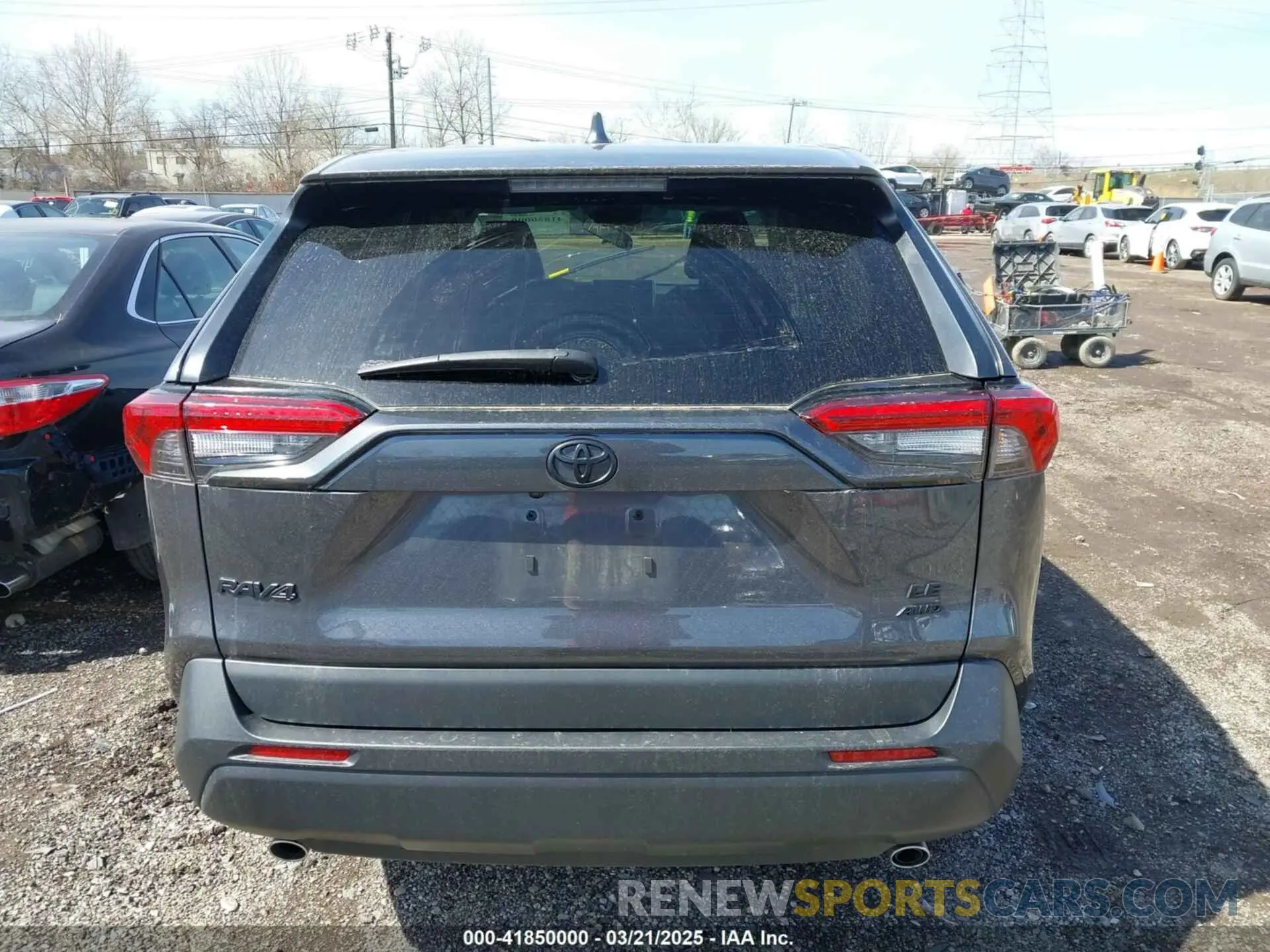16 fotografías del automóvil dañado 2T3F1RFV5PC348446 TOYOTA RAV4 2023
