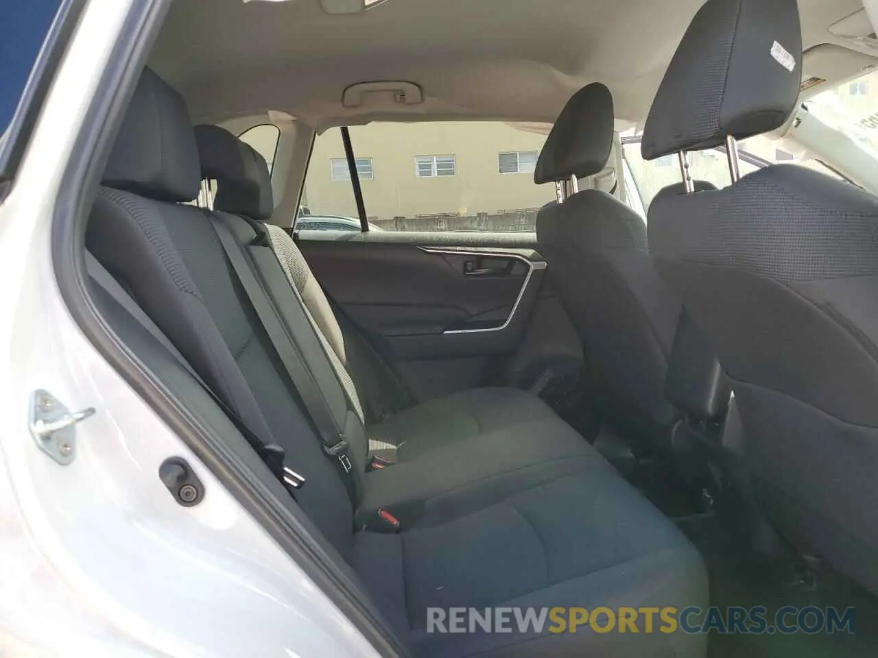 10 fotografías del automóvil dañado 2T3F1RFV8PW382413 TOYOTA RAV4 2023