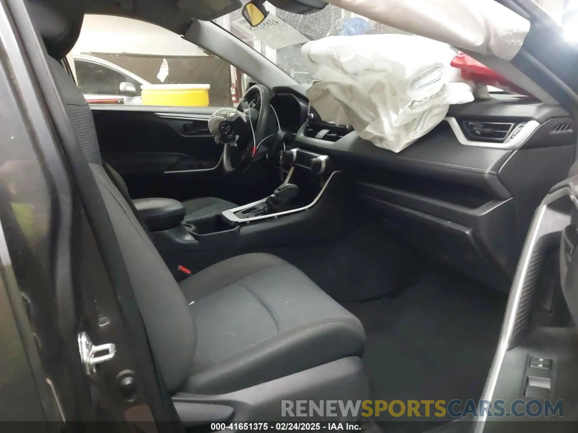 5 fotografías del automóvil dañado 2T3F1RFVXPW353544 TOYOTA RAV4 2023