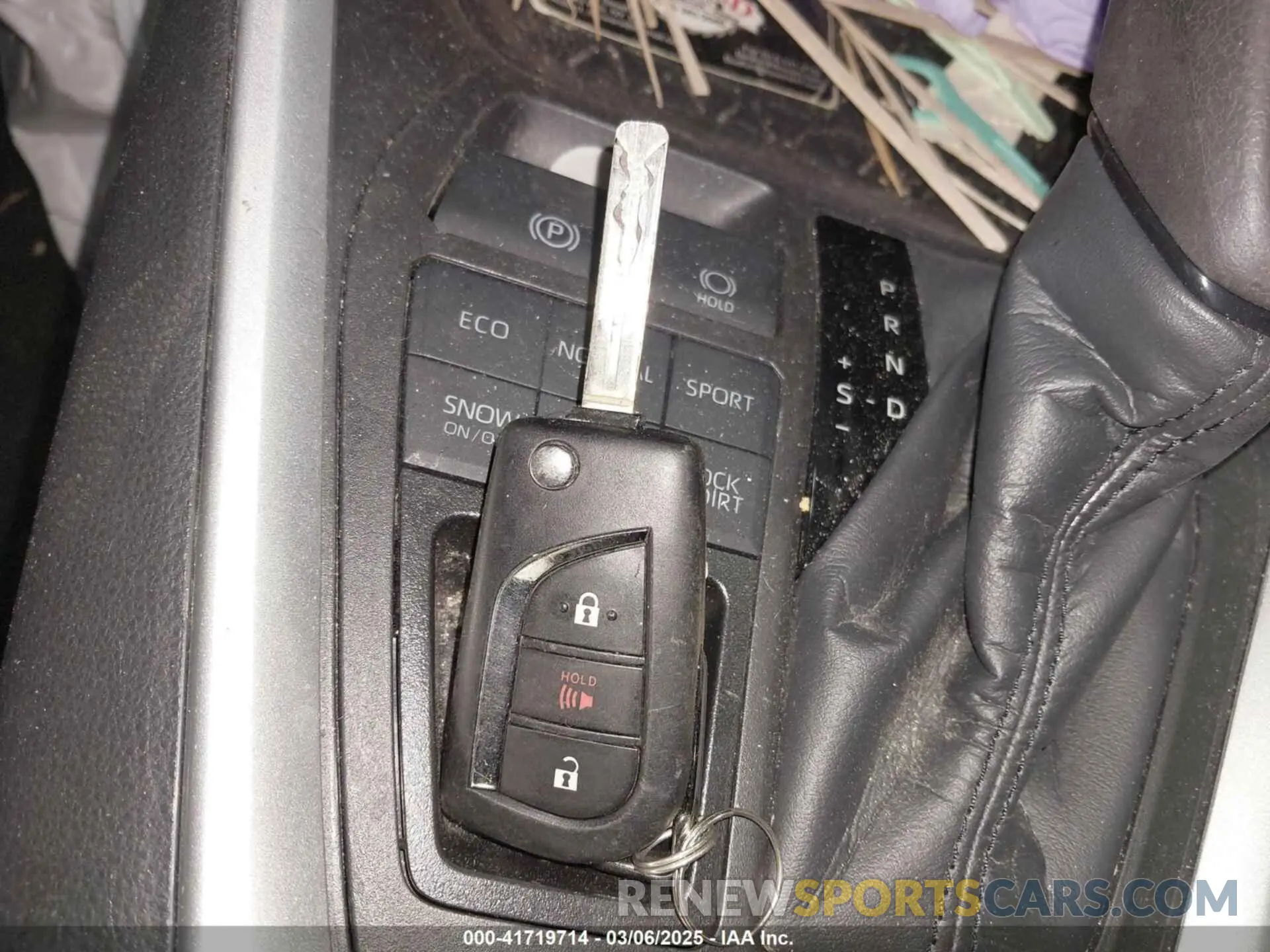 11 fotografías del automóvil dañado 2T3G1RFV6PW332226 TOYOTA RAV4 2023