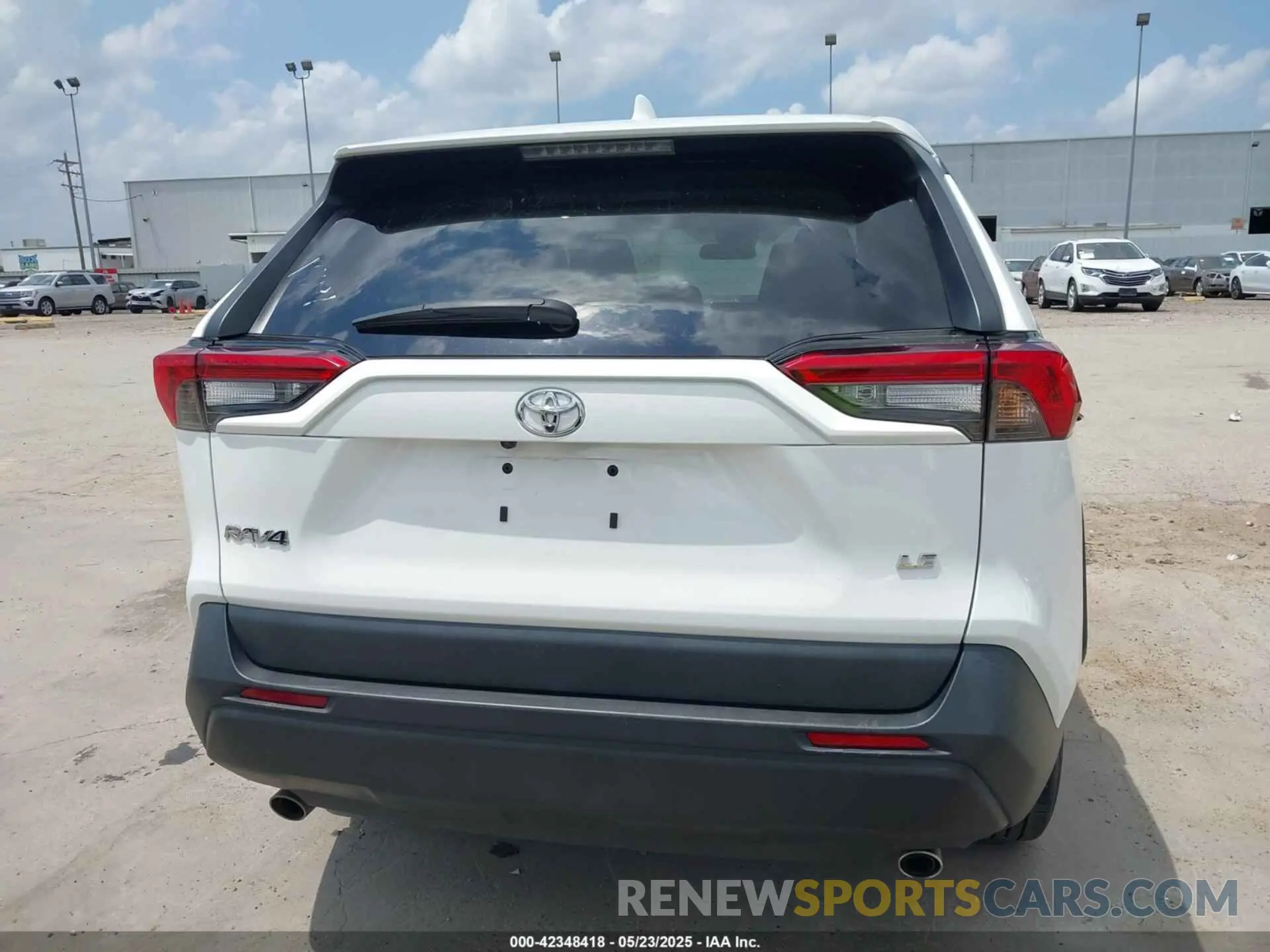 16 fotografías del automóvil dañado 2T3H1RFV0PC228305 TOYOTA RAV4 2023